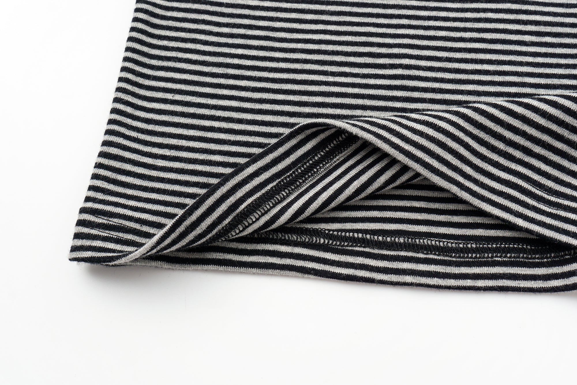 OINIMI Striped Button Halter Knit Top