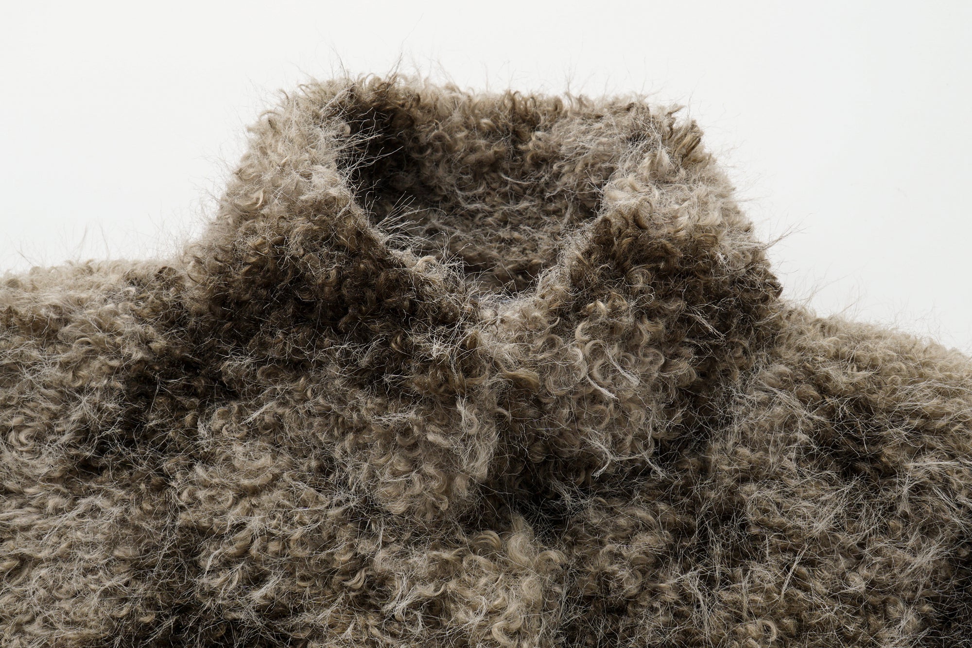 OINIMI Shaggy Tie-Dyed Cropped Jacket