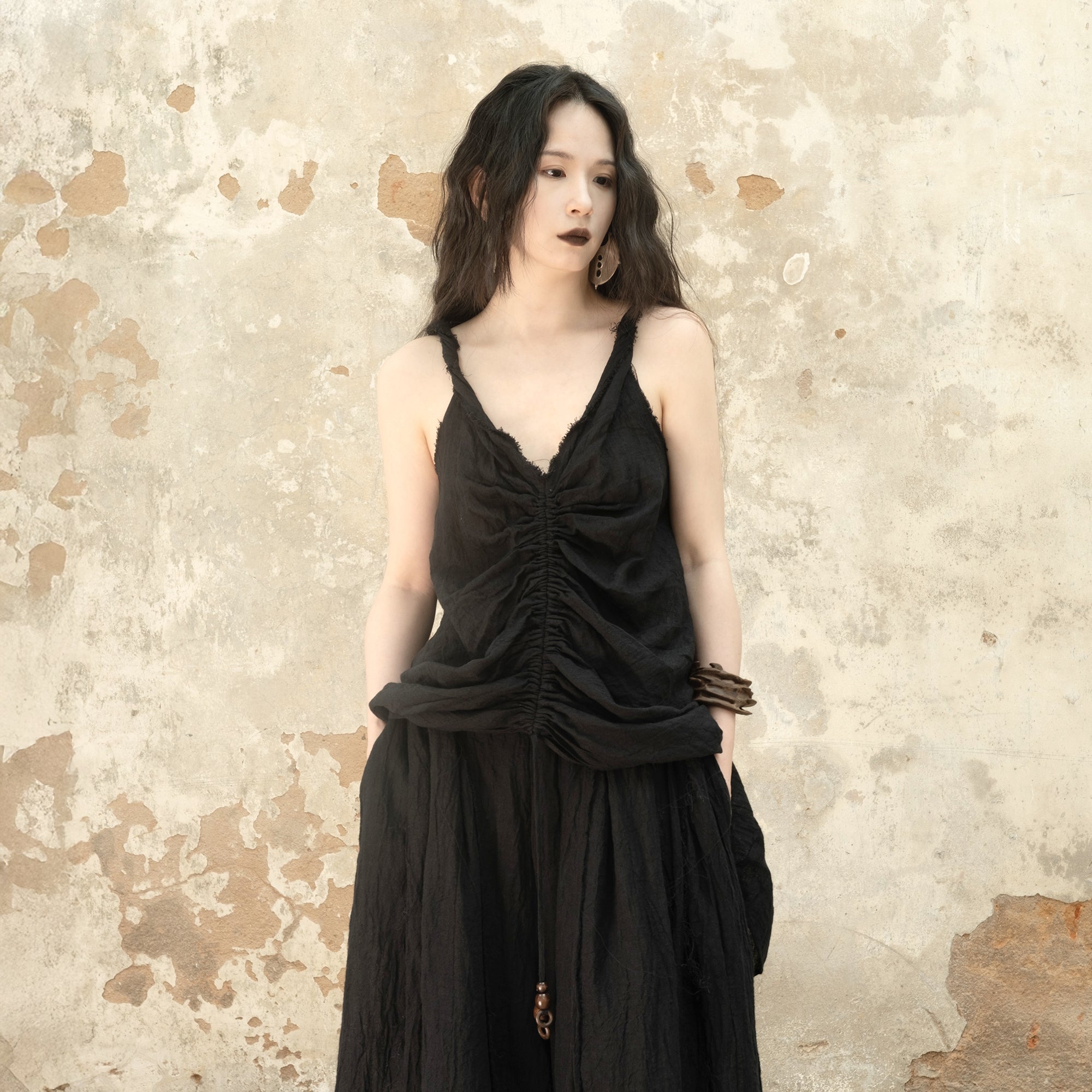 INCH LIM Raw-Edge Beaded Drawstring Tank Top