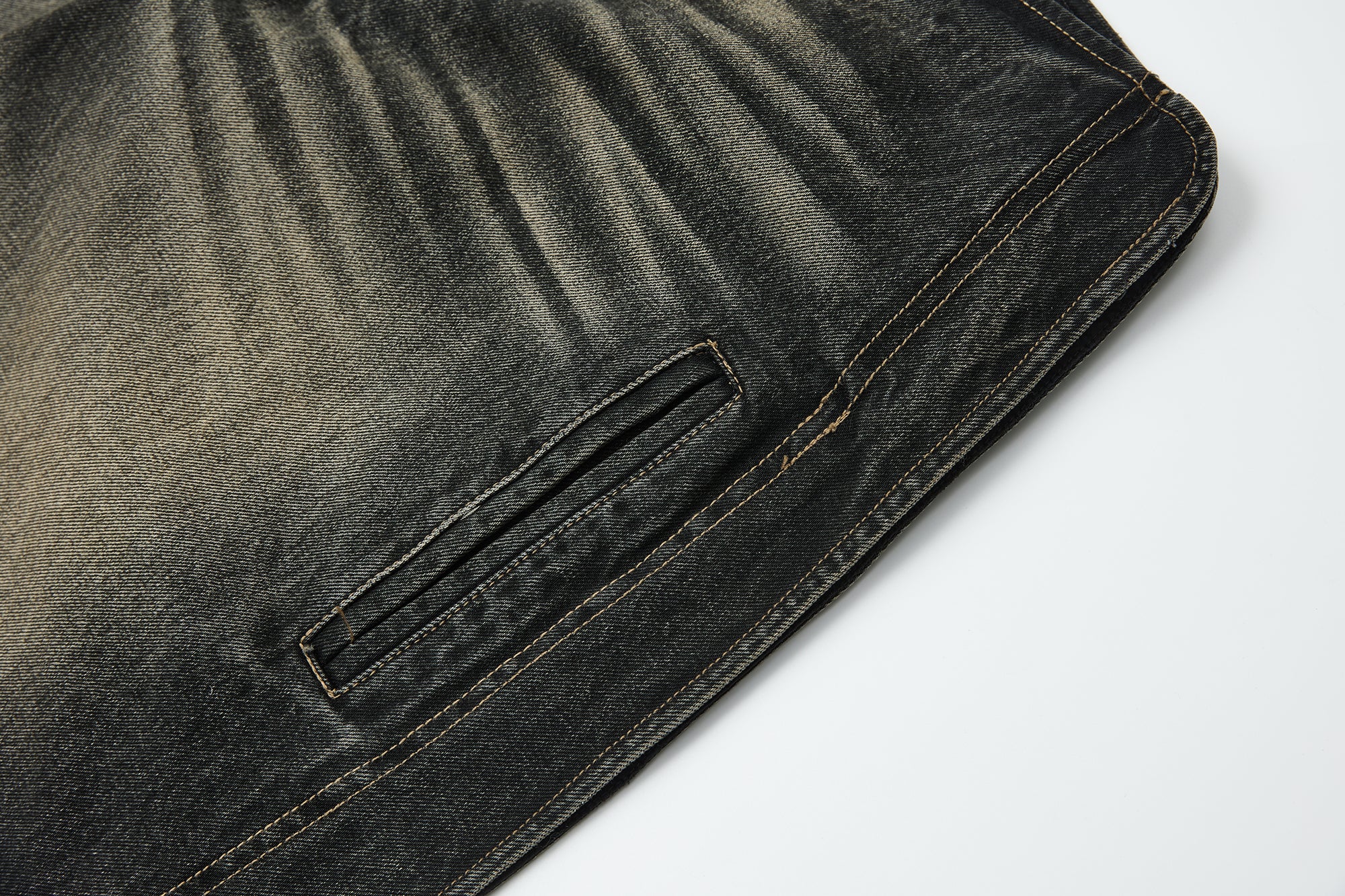 VERSION9 Dirty Fit Barrel-Leg Jeans