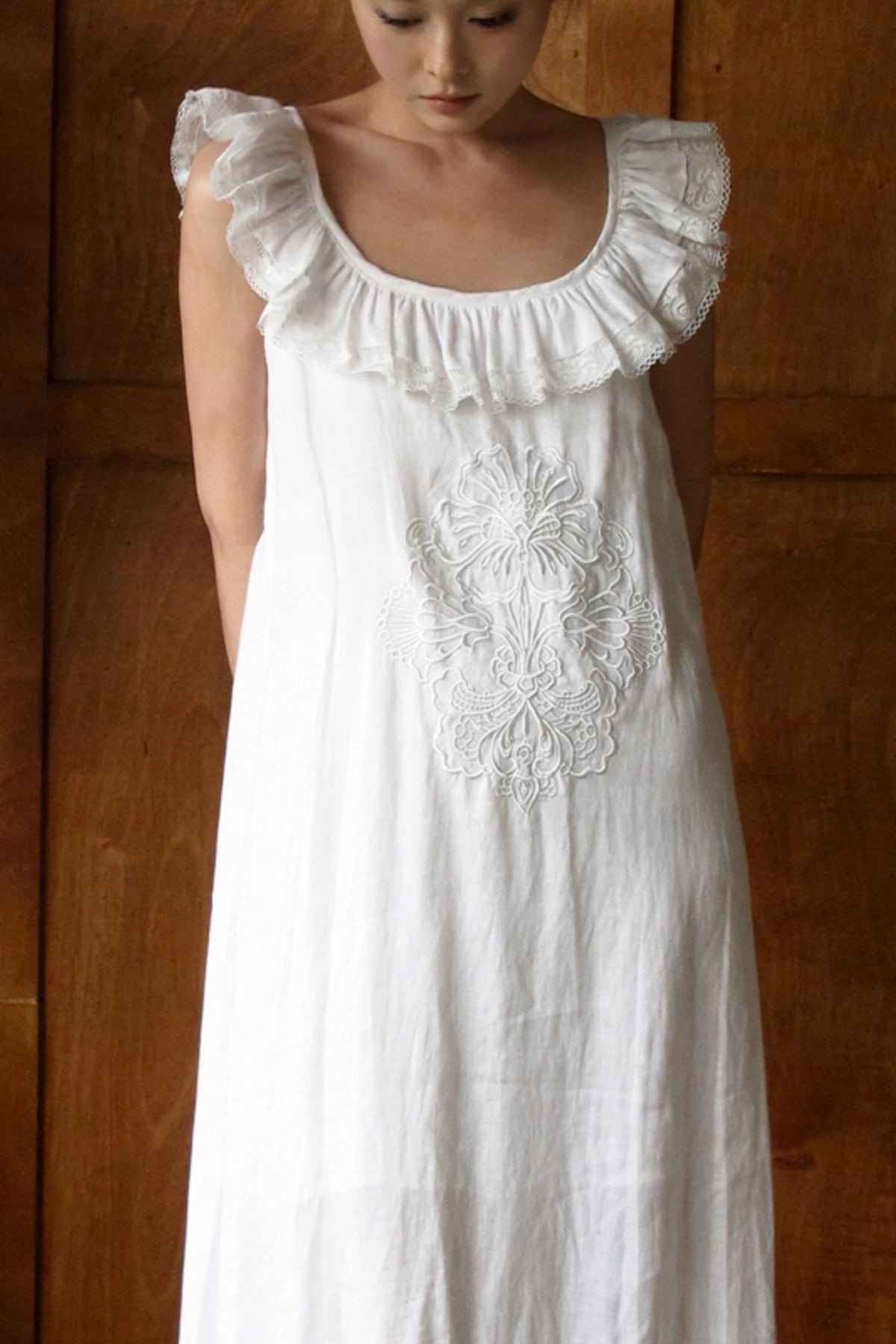 ANNIE ARMOR Embroidered Lace-Paneled Maxi Dress