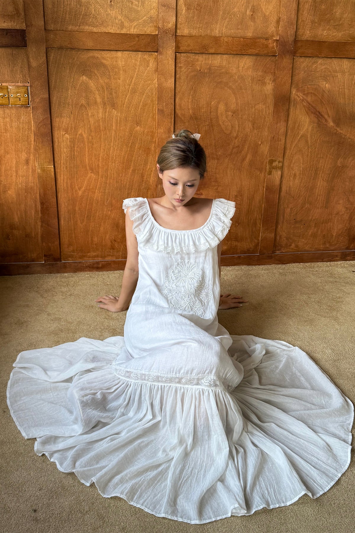 ANNIE ARMOR Embroidered Lace-Paneled Maxi Dress