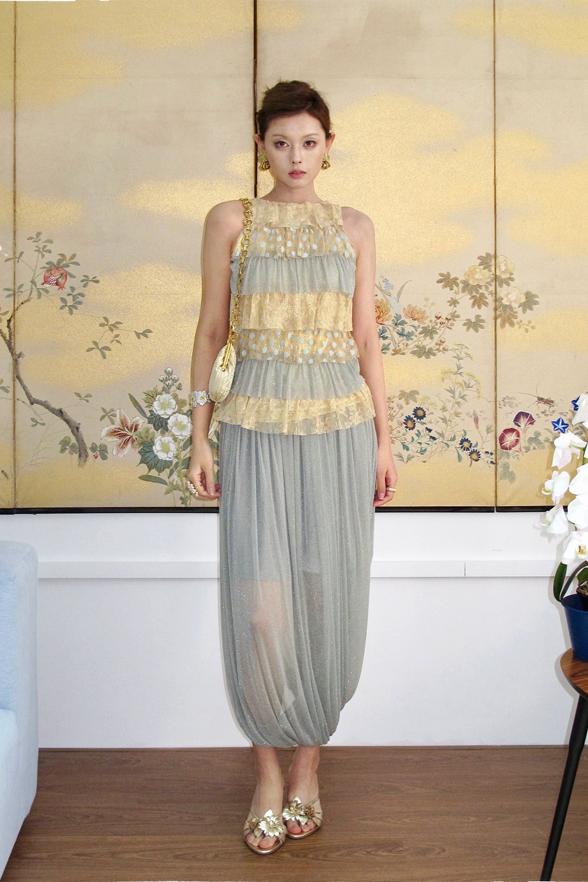 ANNIE ARMOR Tiered Ruffle Lace Top & Pleated Maxi Skirt Set