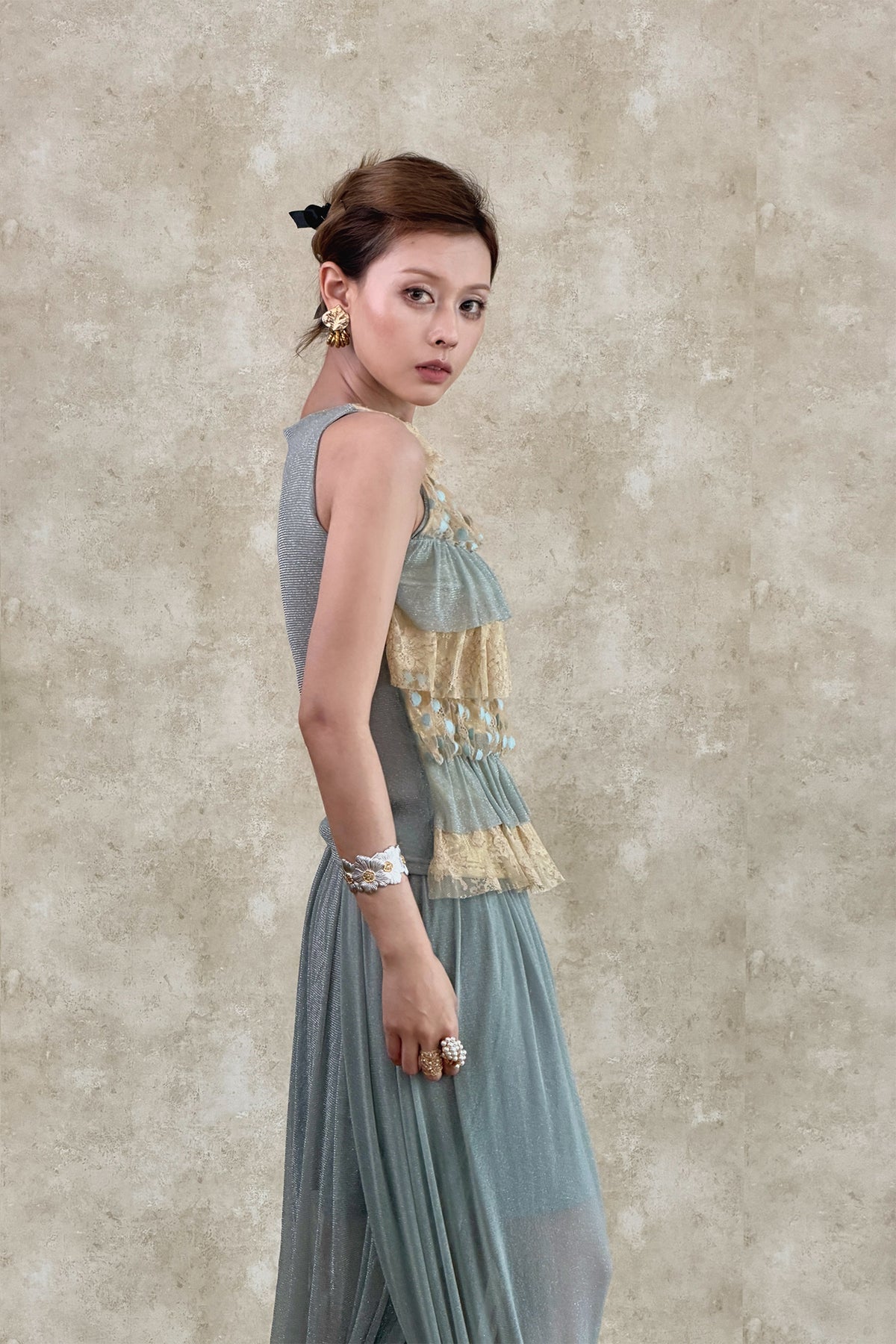 ANNIE ARMOR Tiered Ruffle Lace Top & Pleated Maxi Skirt Set