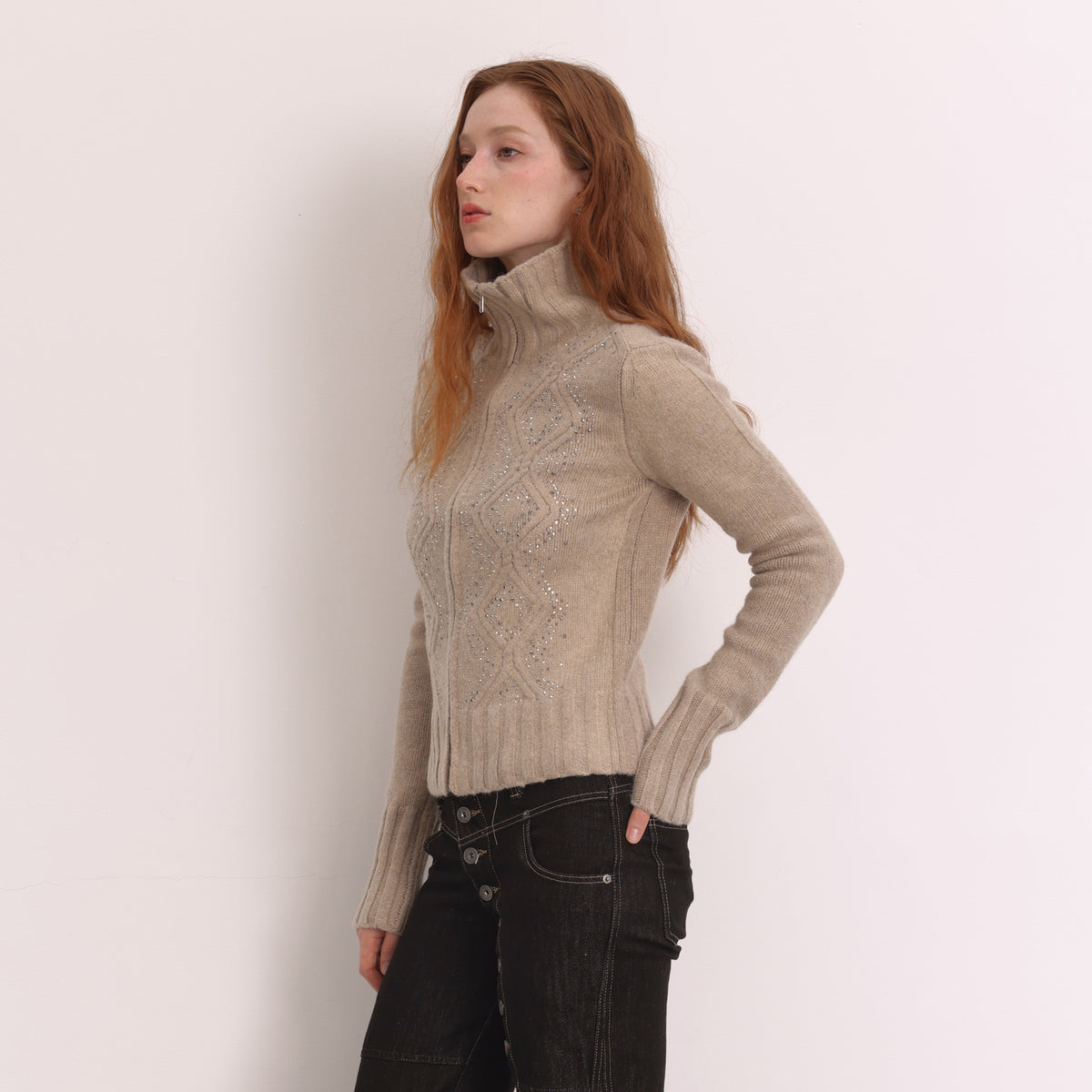 FAYCHUI Diamond Embroidered Ribbed Zip-Up Sweater