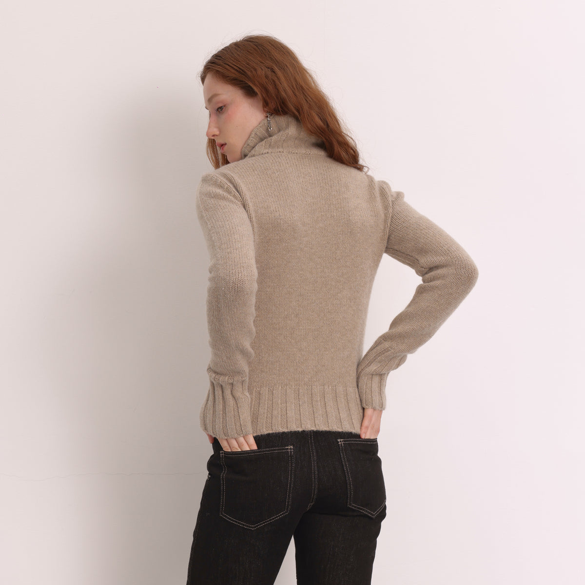 FAYCHUI Diamond Embroidered Ribbed Zip-Up Sweater