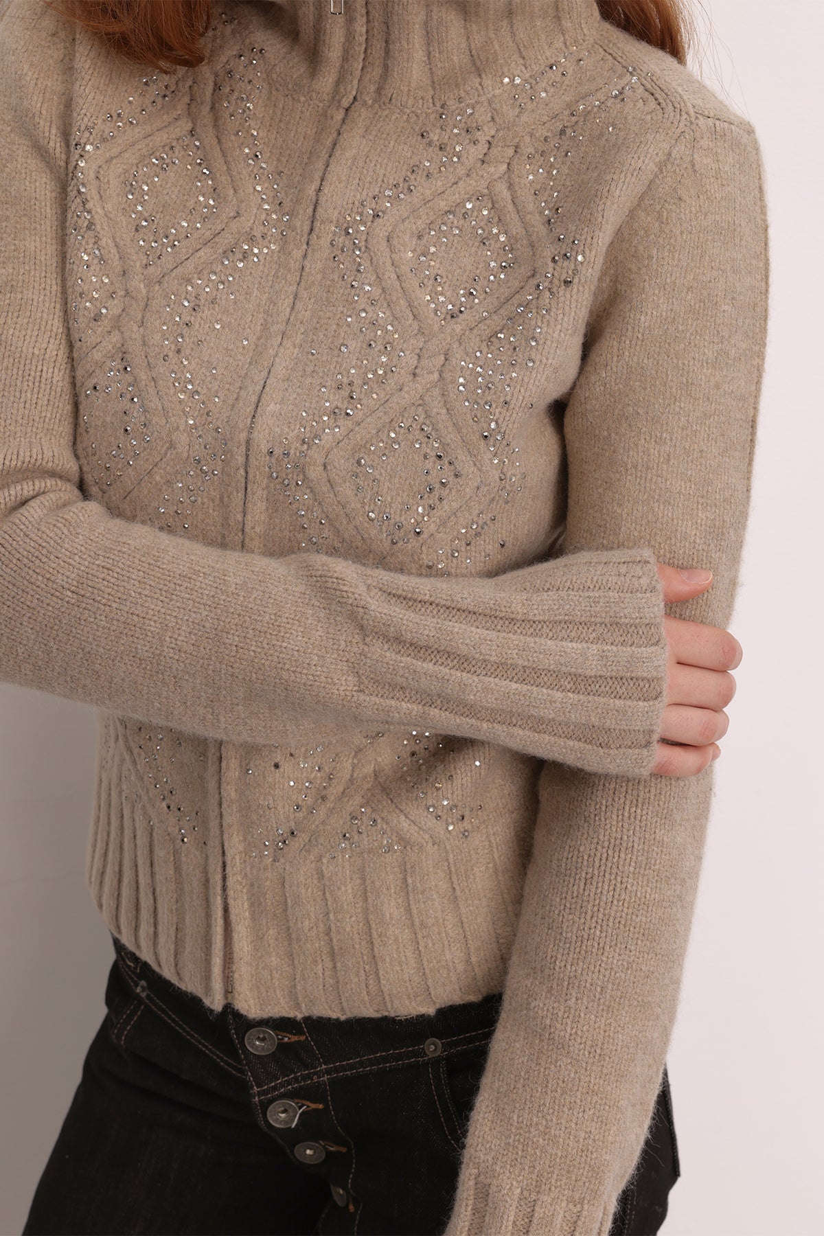 FAYCHUI Diamond Embroidered Ribbed Zip-Up Sweater