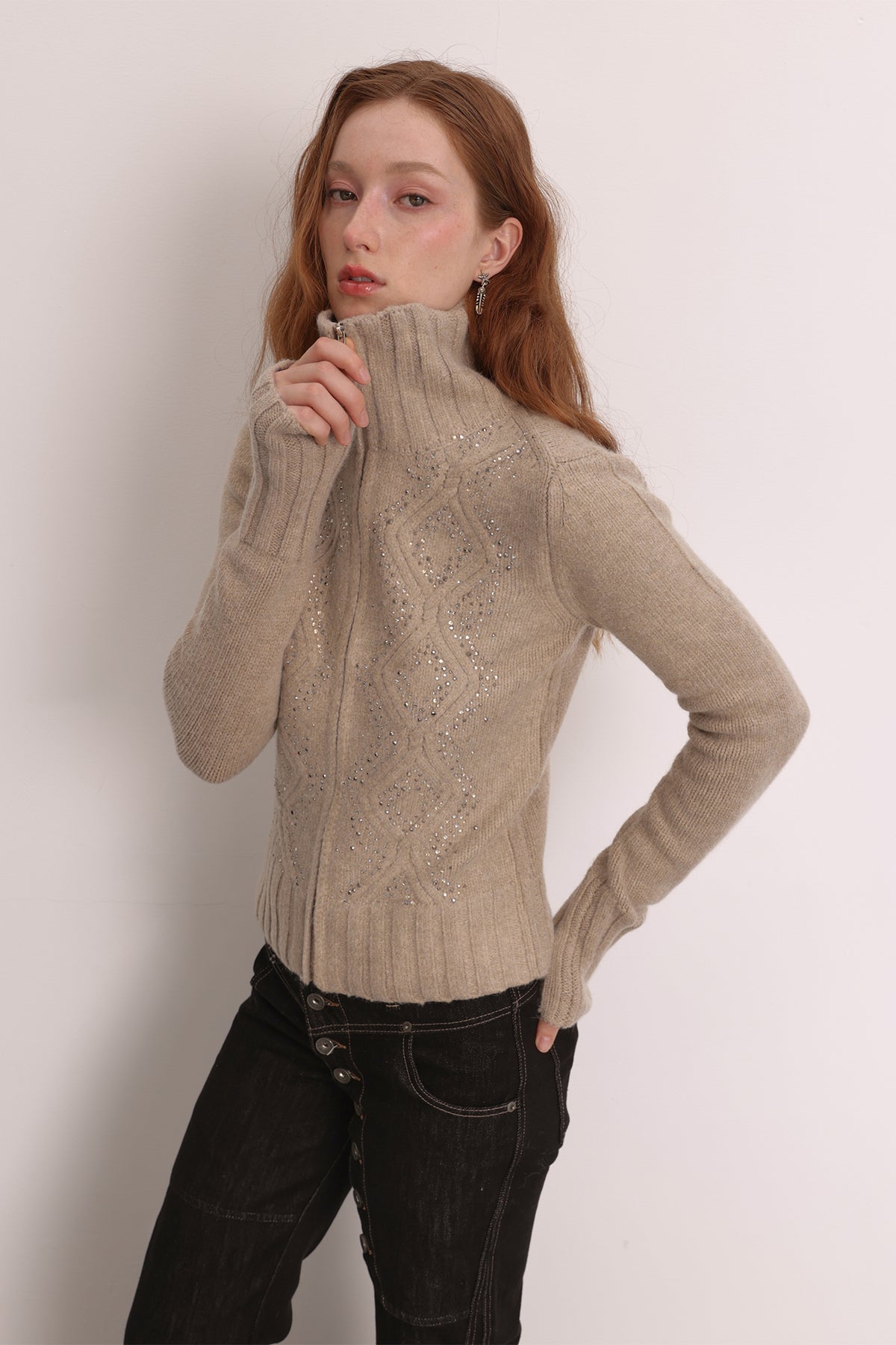 FAYCHUI Diamond Embroidered Ribbed Zip-Up Sweater