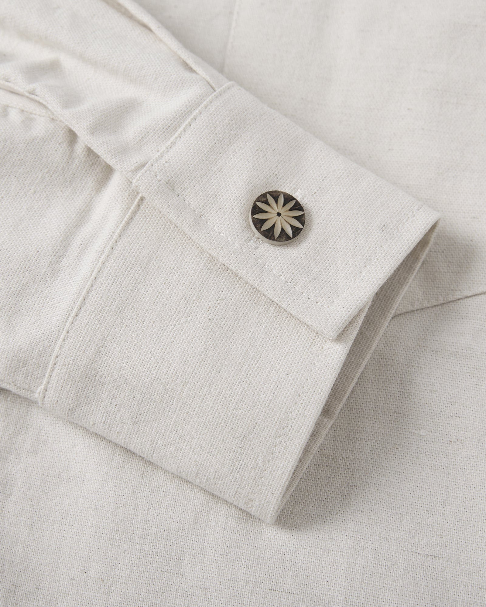 SAME FLOW Essential Reversible Paneled Shirt