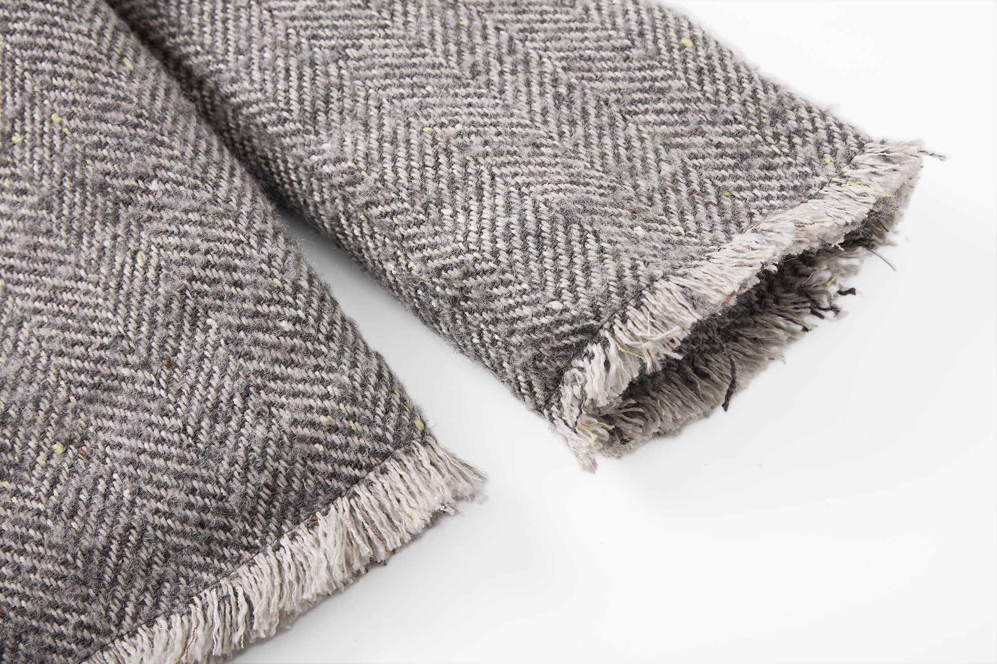 SAME FLOW Frayed Herringbone Insulated Wool-Blend Blazer