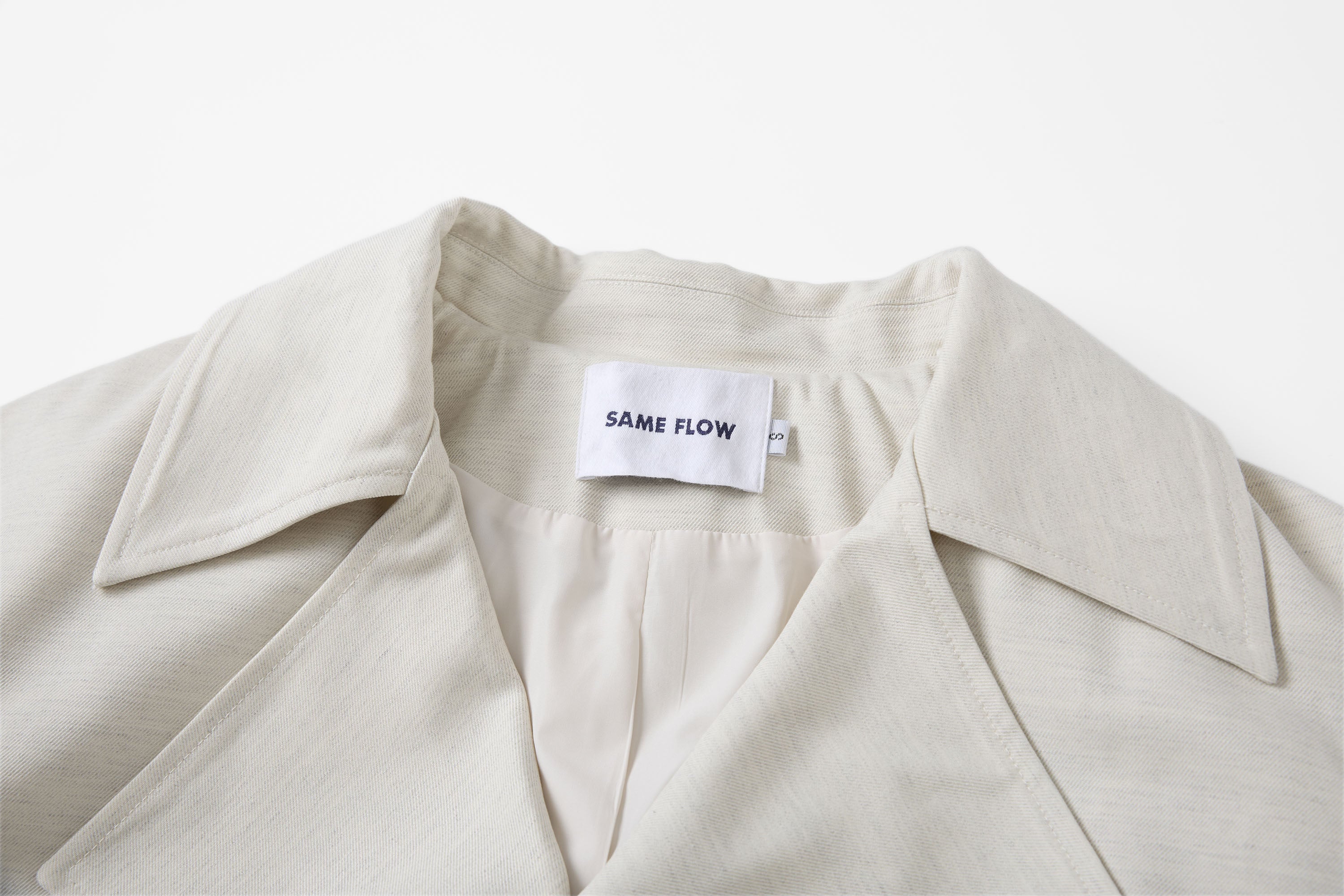 SAME FLOW Essential Double-Breasted Coat