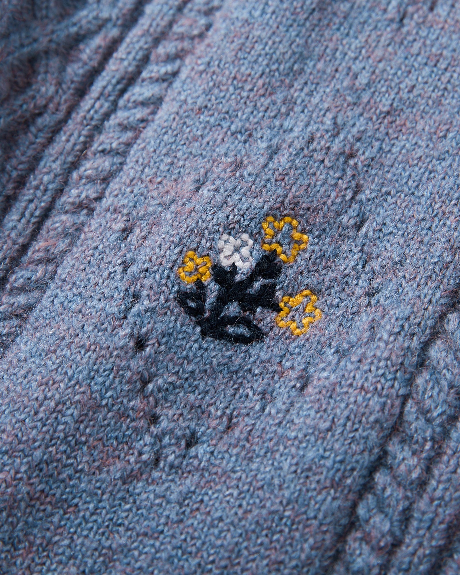 SAME FLOW Drawstring Flower Embroidery Sweater