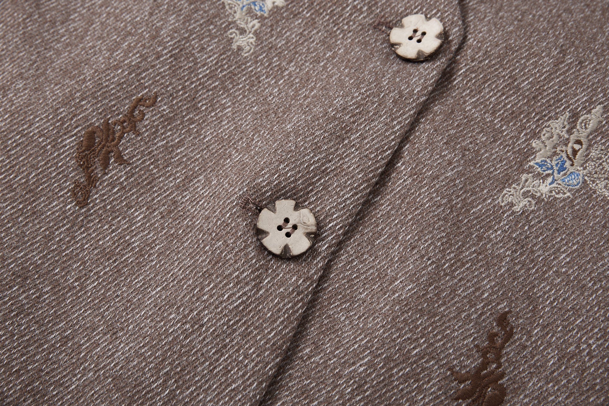 SAME FLOW Motif Embroidery Paneled Vest