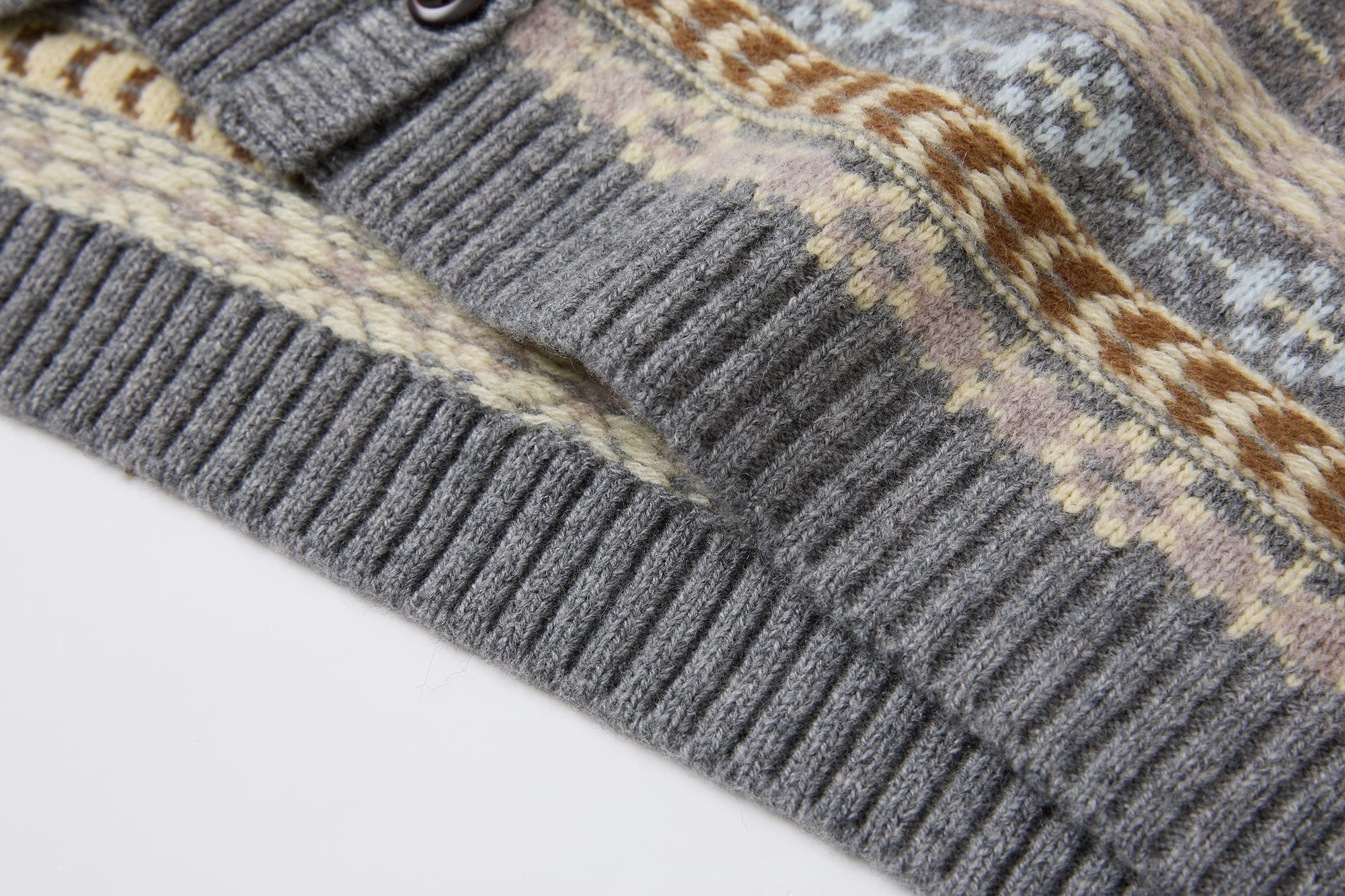 SAME FLOW Wool Fair Isle Knit Cardigan