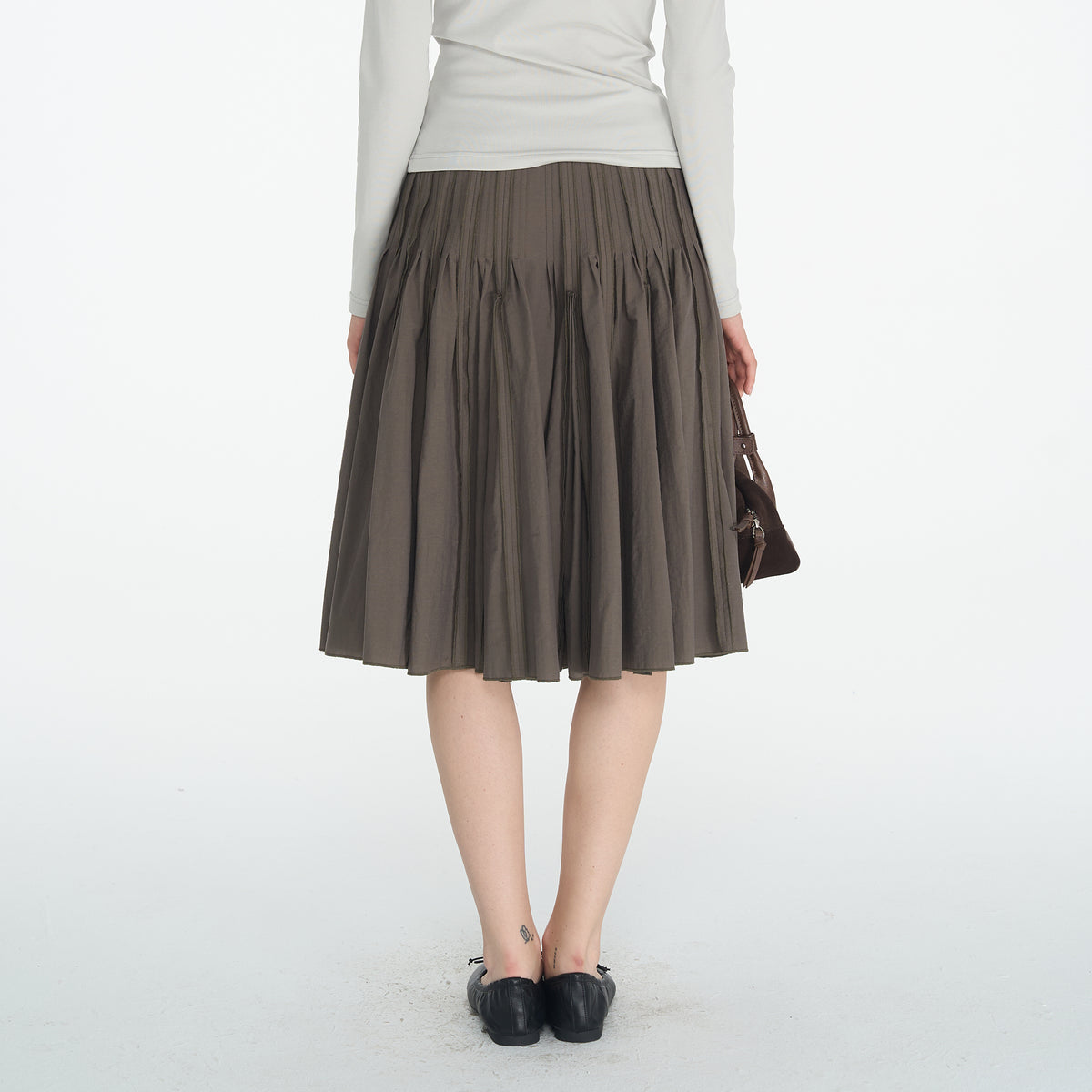 HSUSE Sculpted Pleat Flared Skirt