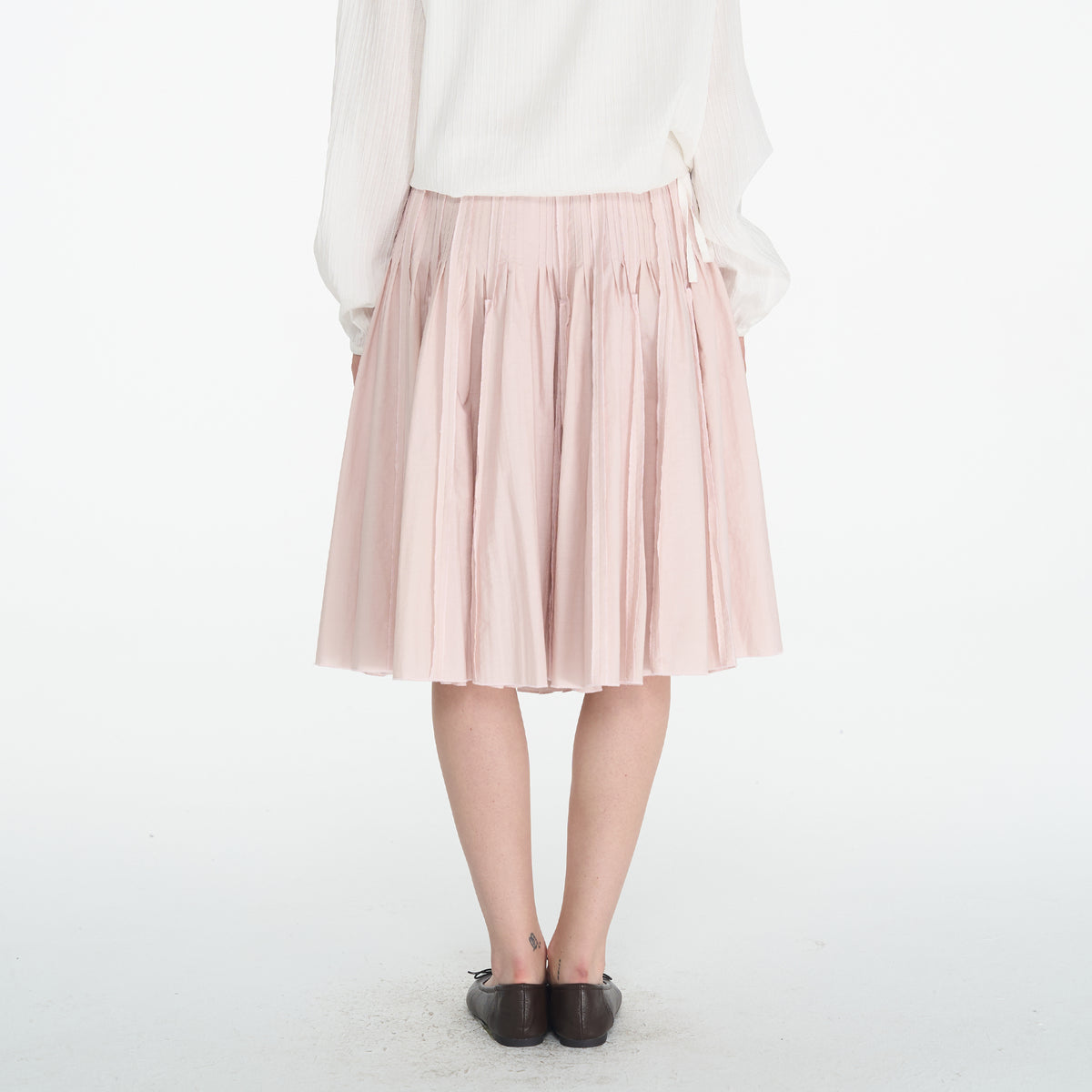 HSUSE Sculpted Pleat Flared Skirt