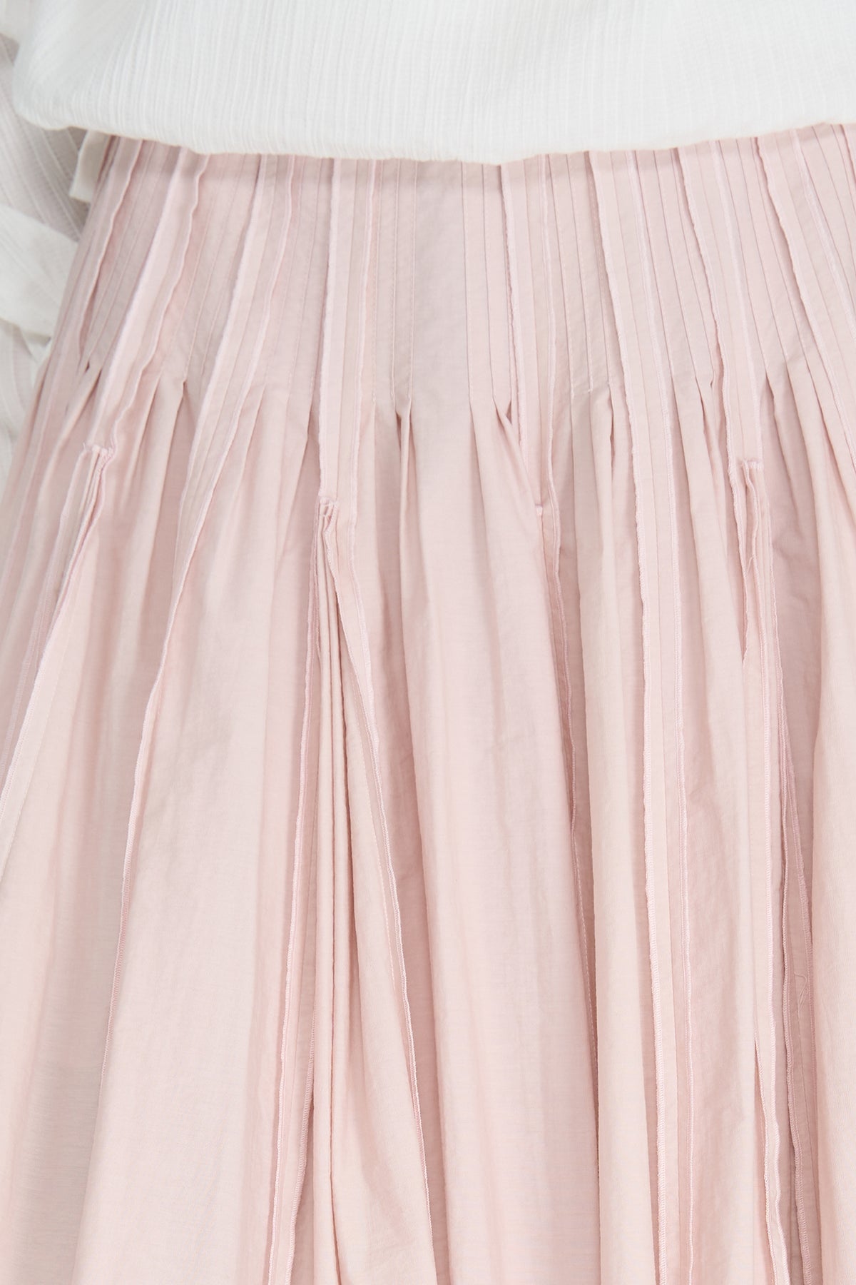 HSUSE Sculpted Pleat Flared Skirt