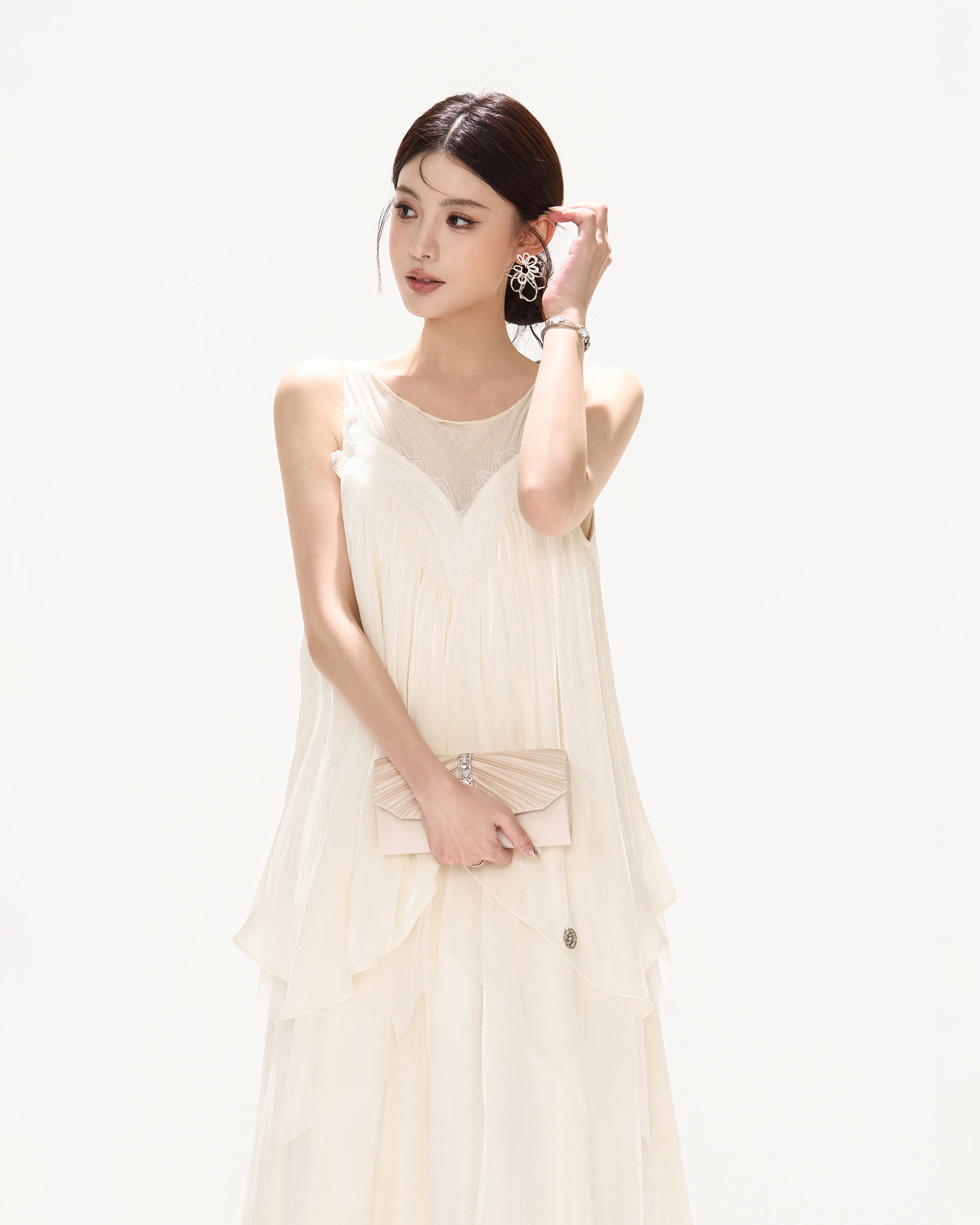 CYNR Layered Mesh-Spliced Sleeveless Maxi Dress