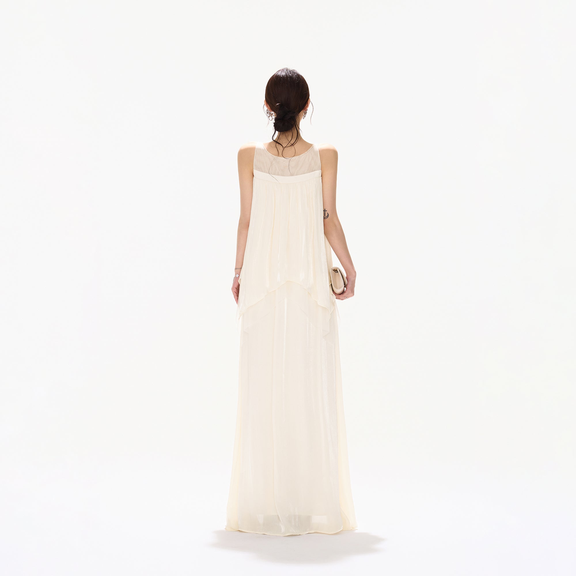 CYNR Layered Mesh-Spliced Sleeveless Maxi Dress