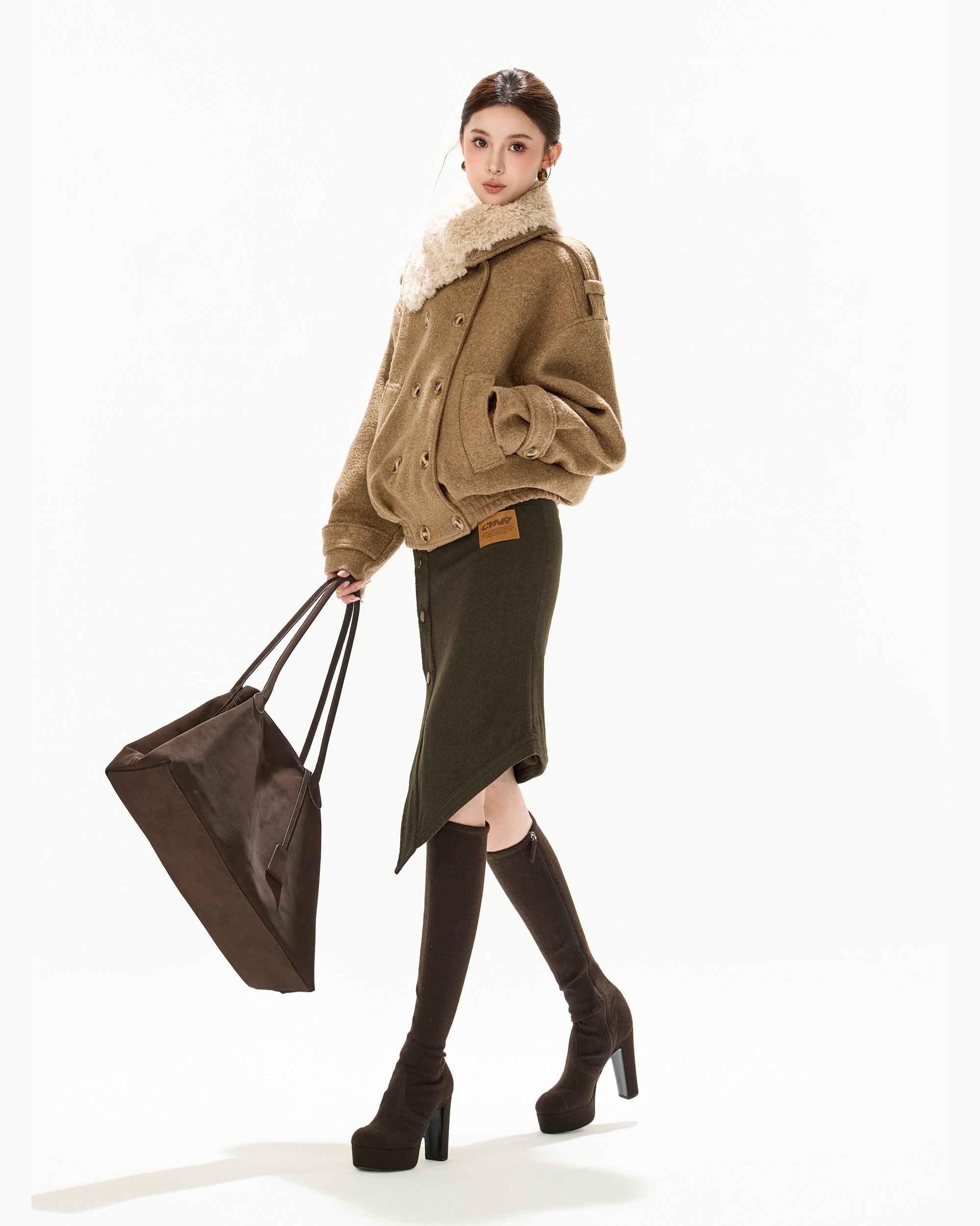 CYGNENOYR Asymmetric Detachable-Collar Wool-Blend Coat