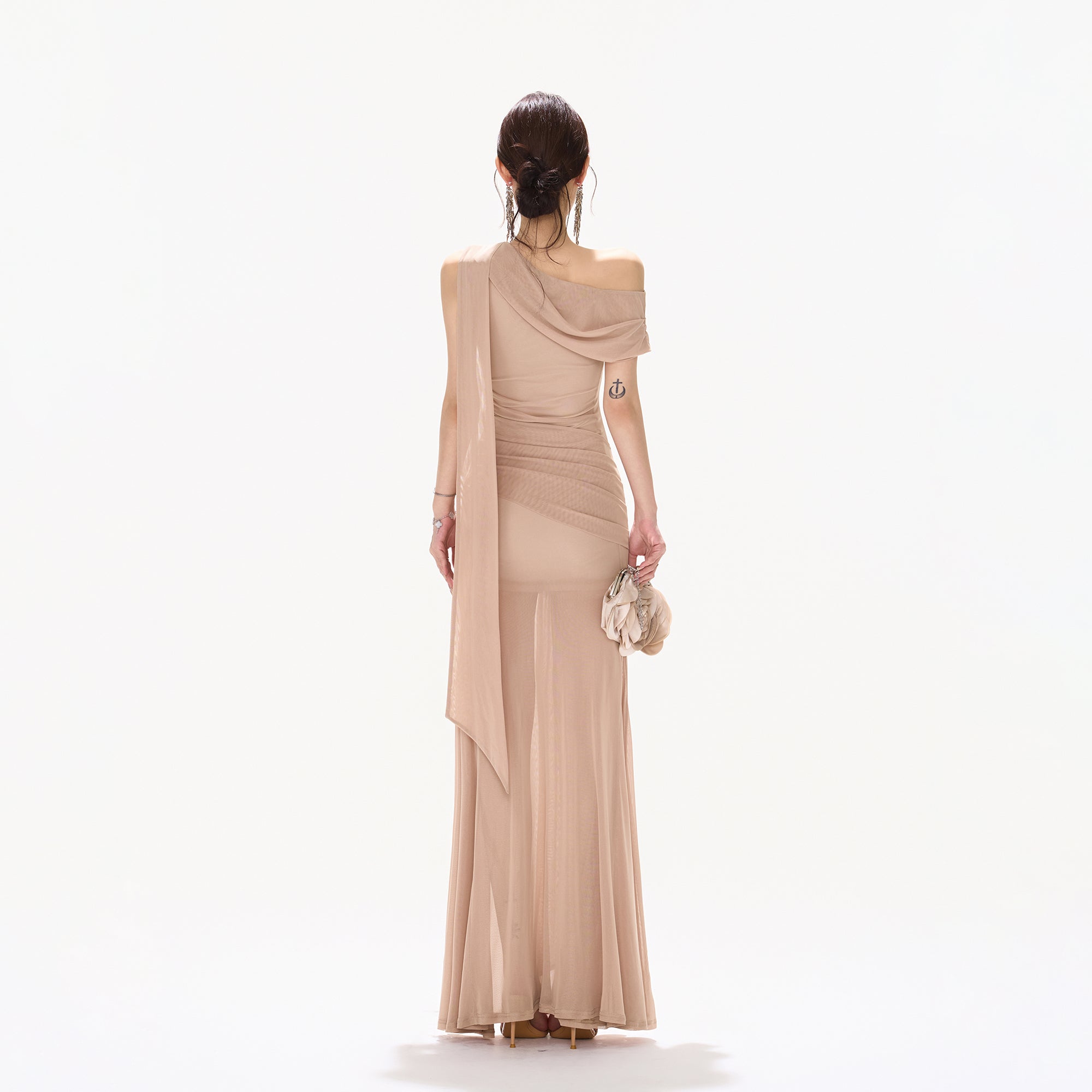 CYNR Twisted Ruched One-Shoulder Mermaid Dress