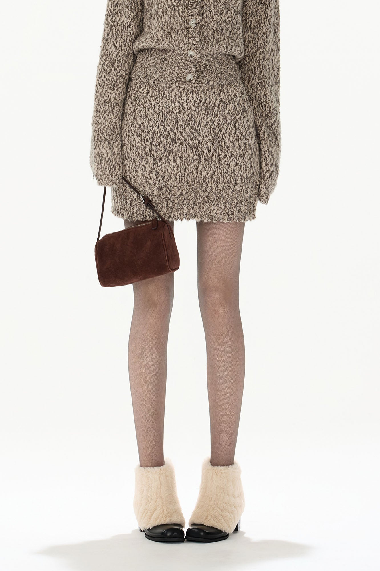 CYGNENOYR Chunky Cable-Knit Mini Skirt Brown
