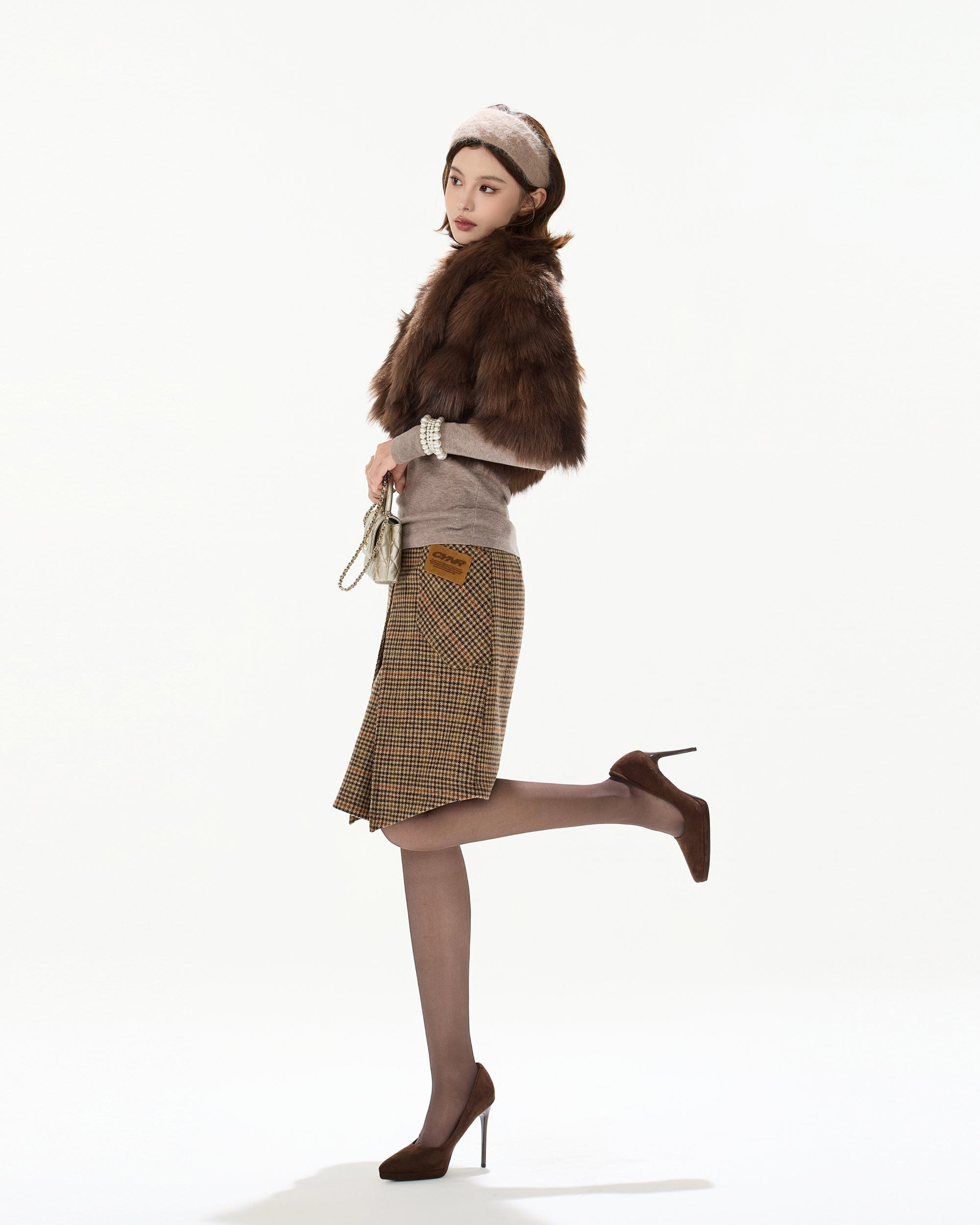 CYNR Faux Fur Half-Sleeve Cropped Jacket Brown