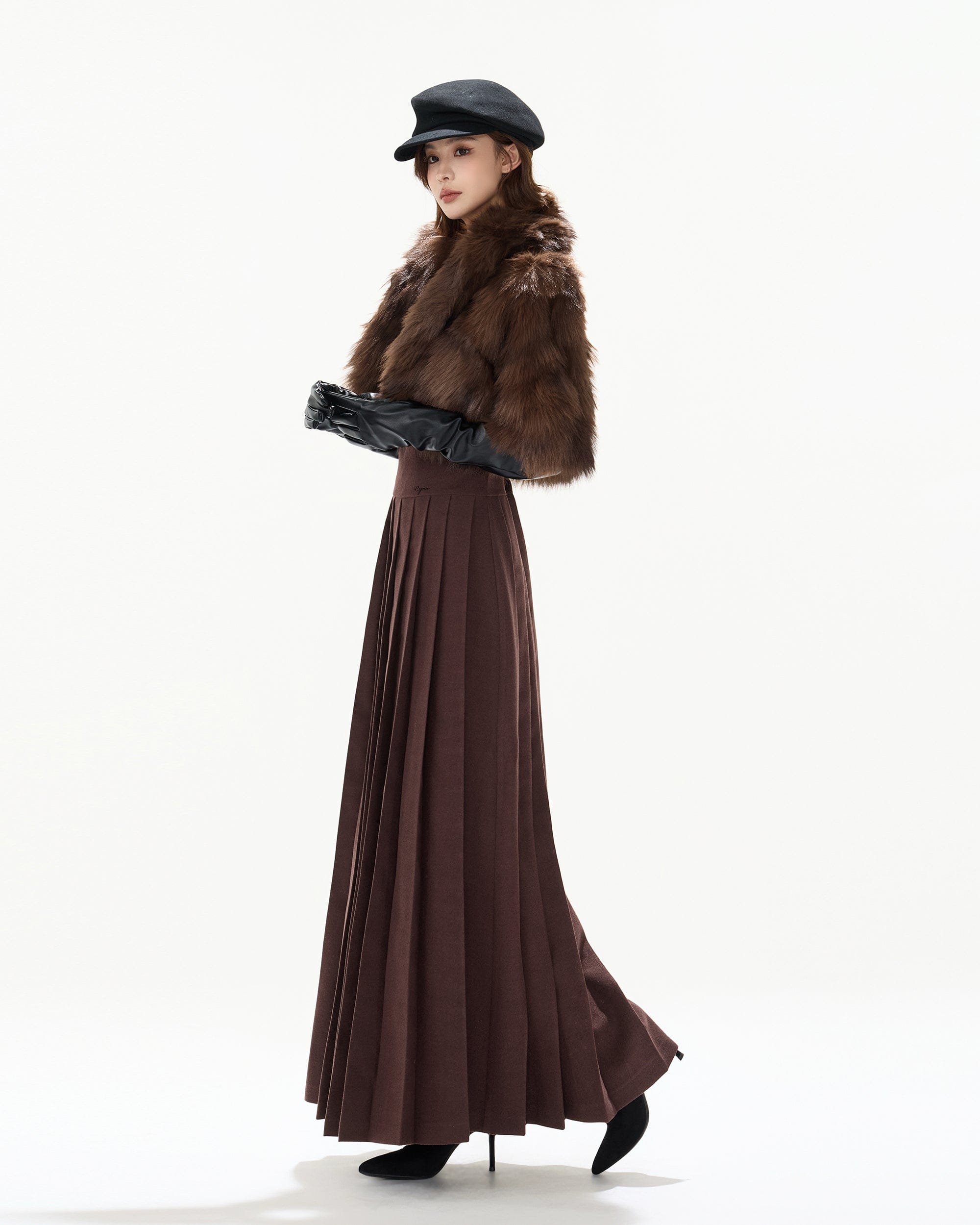 CYNR Faux Fur Half-Sleeve Cropped Jacket Brown