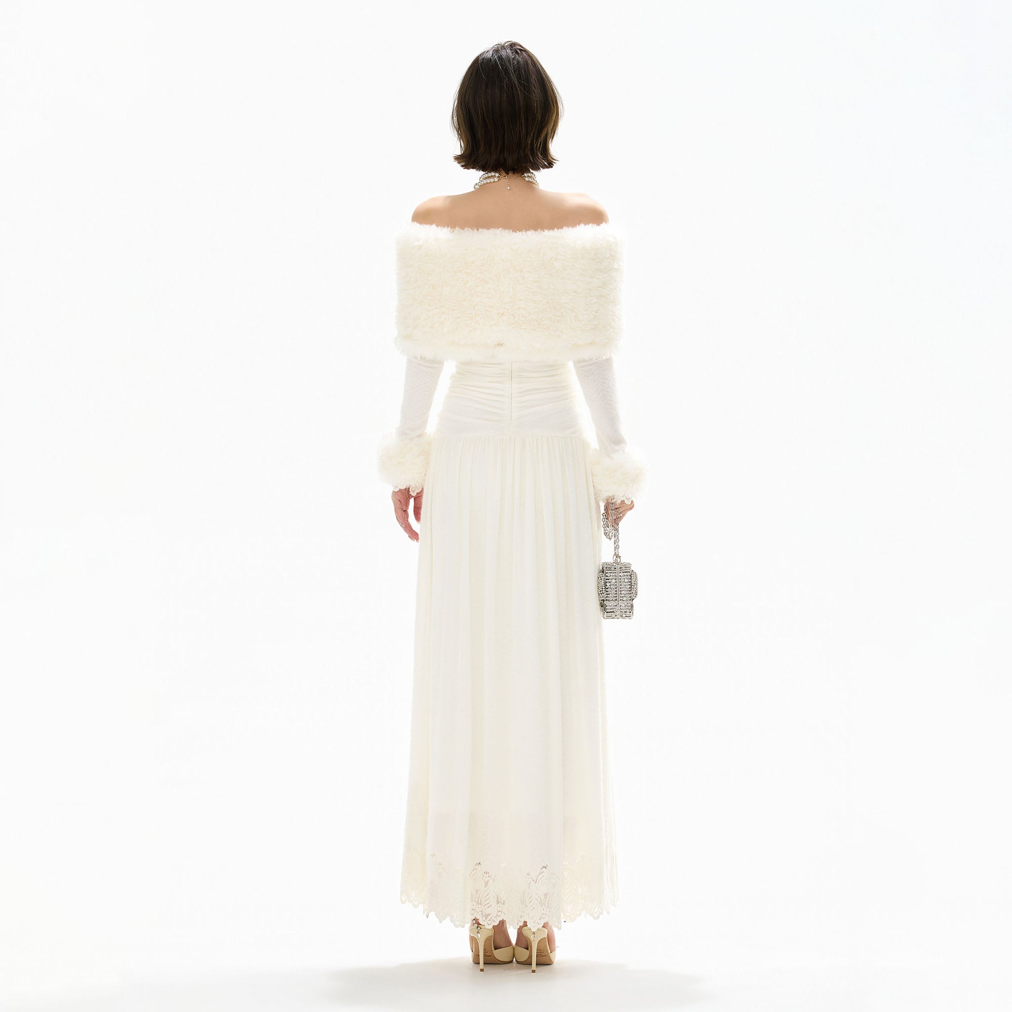 CYGNENOYR Faux Fur Stole Lace Trim Maxi Dress