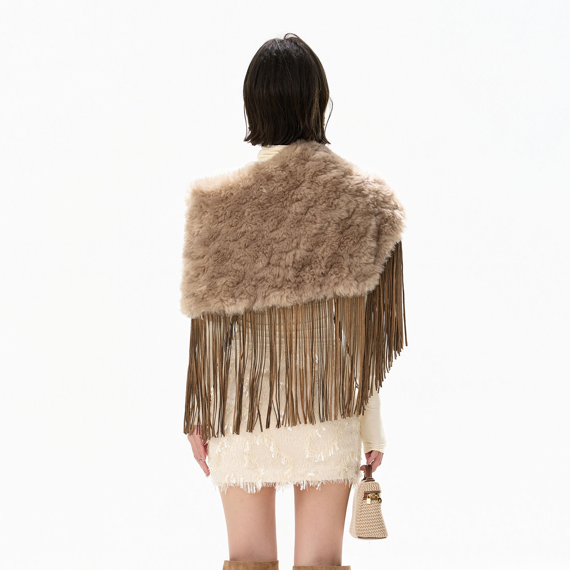 CYGNENOYR Faux Fur Fringe Capelet