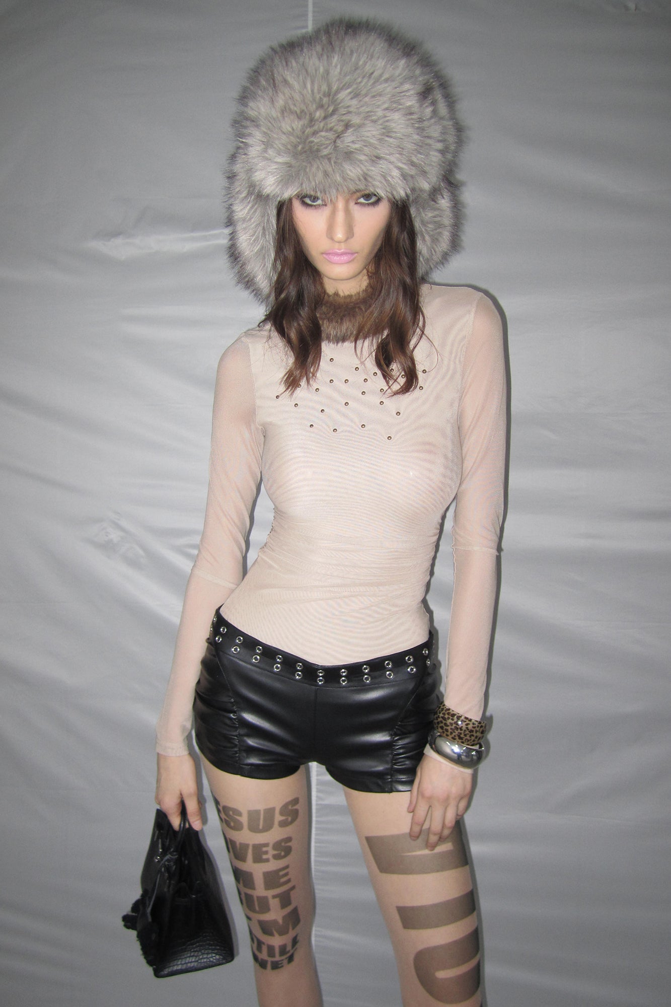 NEVER OFFEND L ANGEL Grommet-Waist Ruched Hot Shorts