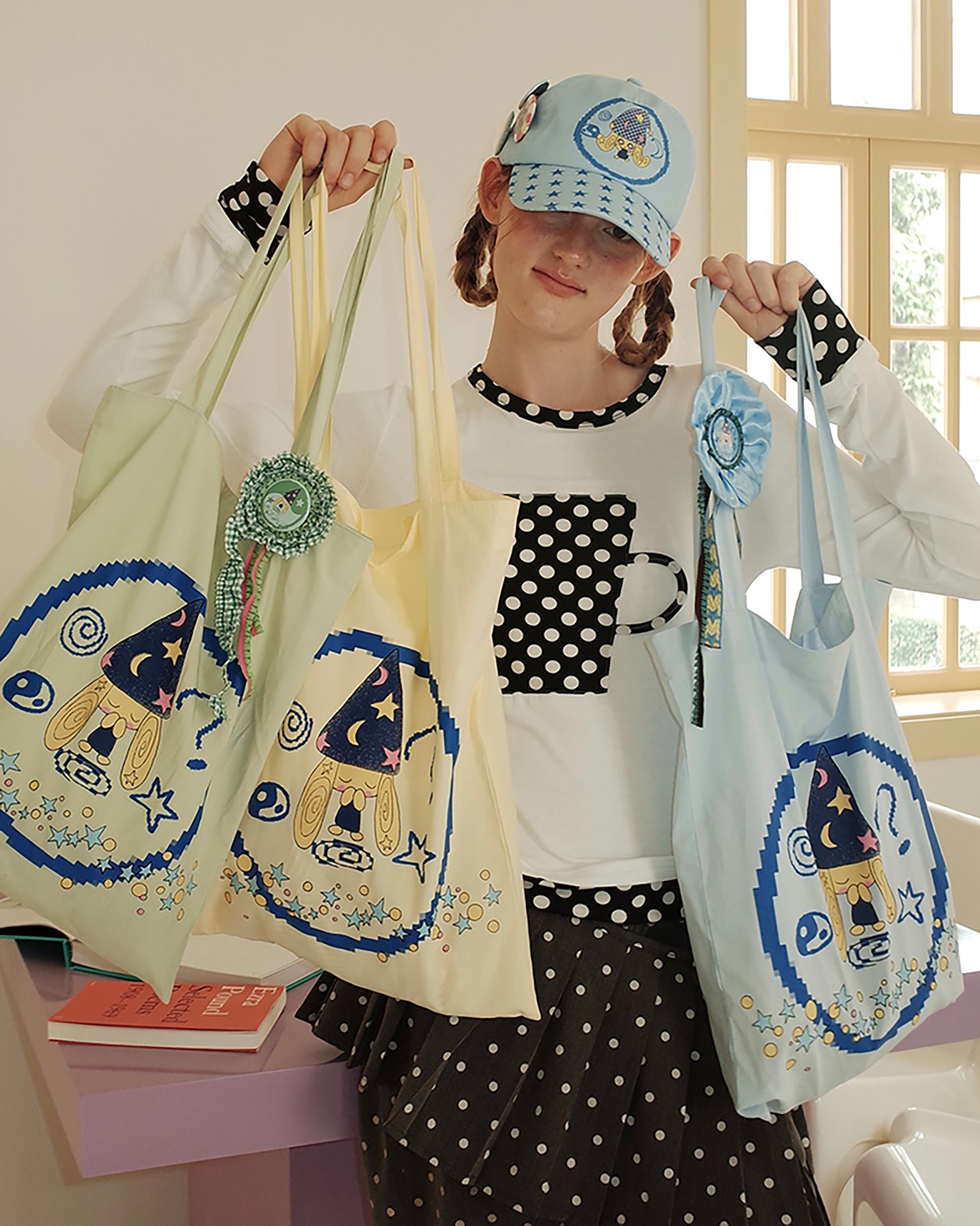 UNSOCIAL NIGHT Pixel Wizard Graphic Canvas Bag