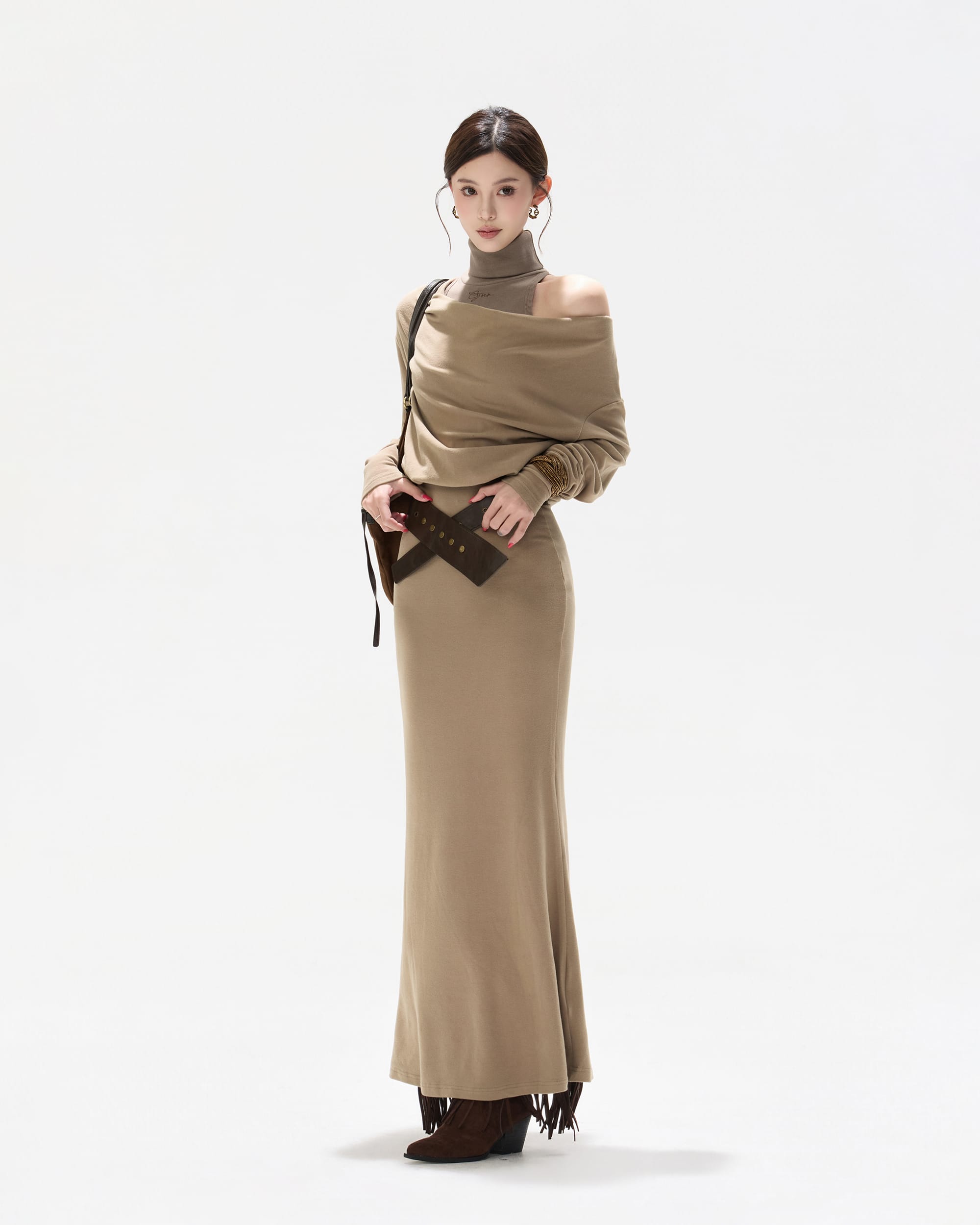 CYNR Off-Shoulder Cowl Layered Knit Mermaid Dress