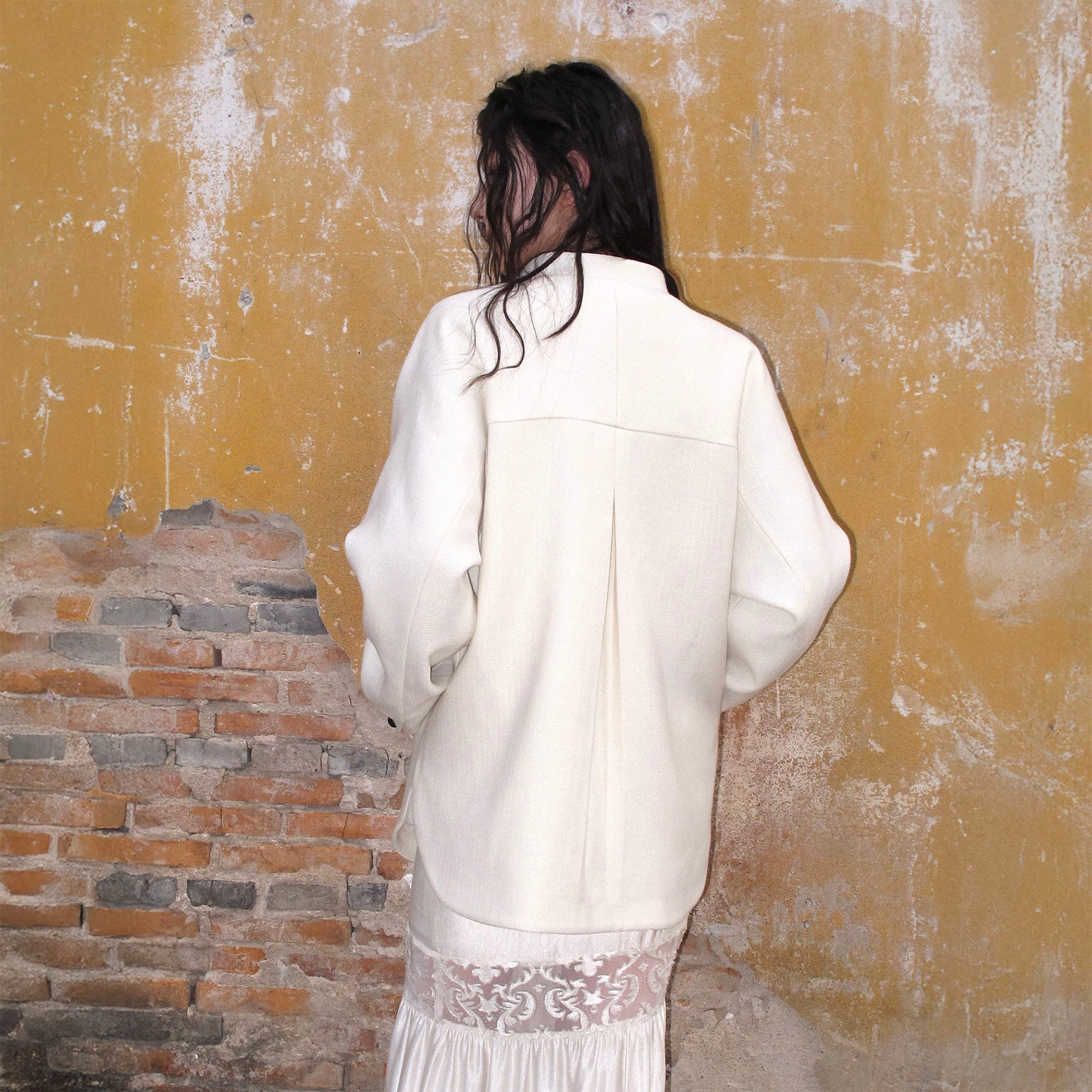 WHYNOTDANCE Embroidery Totem V-Neck Single-Button Coat