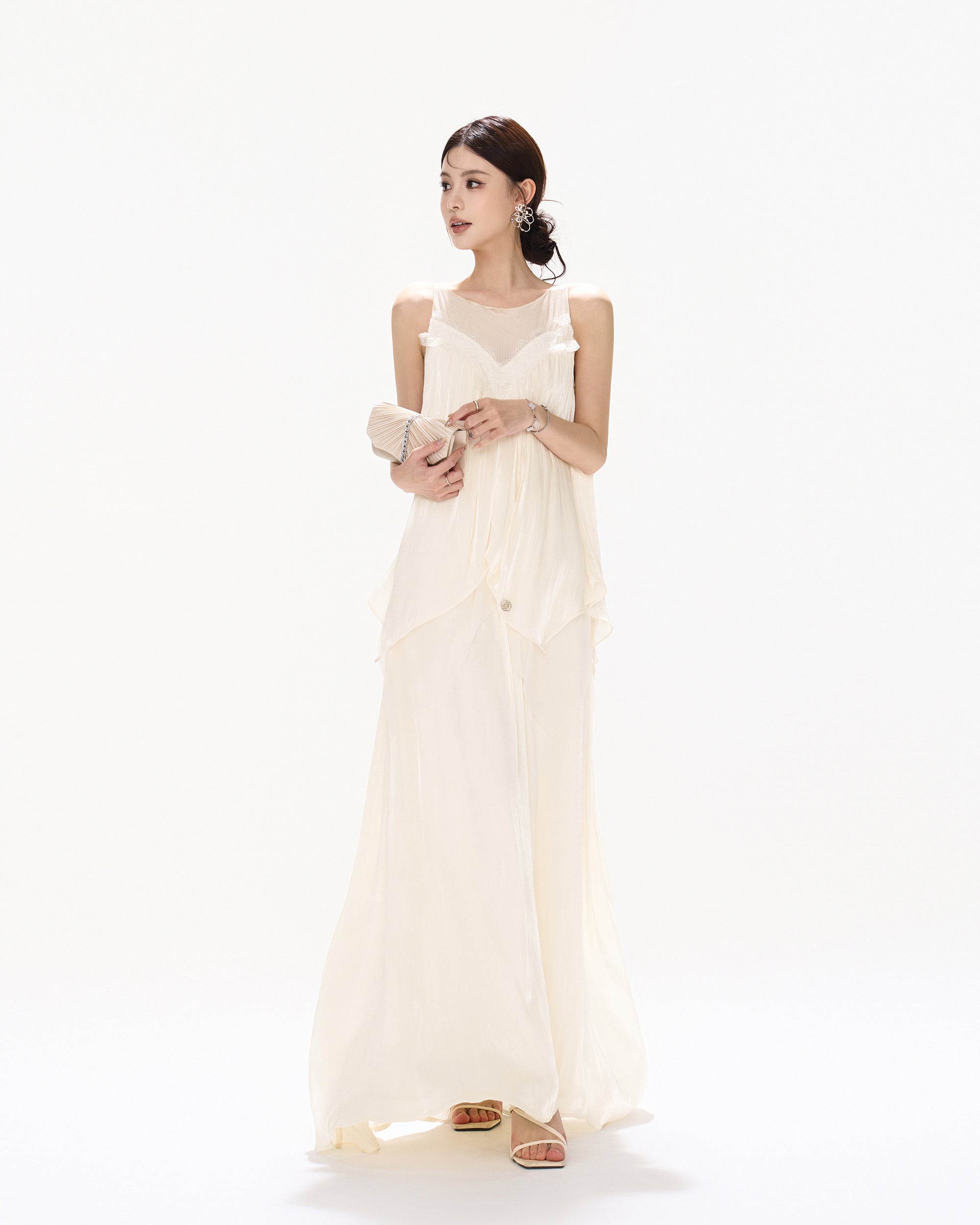CYNR Layered Mesh-Spliced Sleeveless Maxi Dress