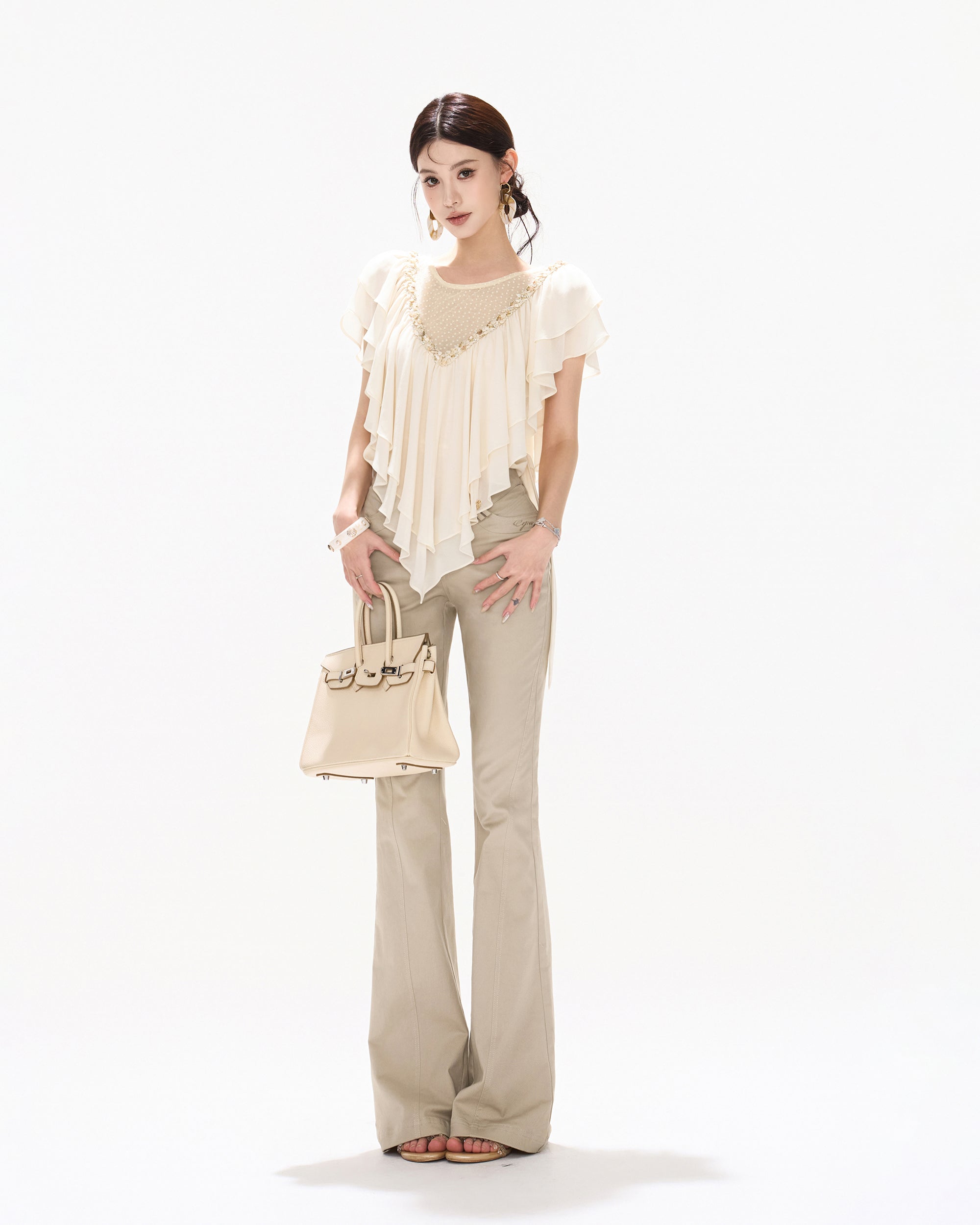 CYNR V-Cut Waist Flared Pants