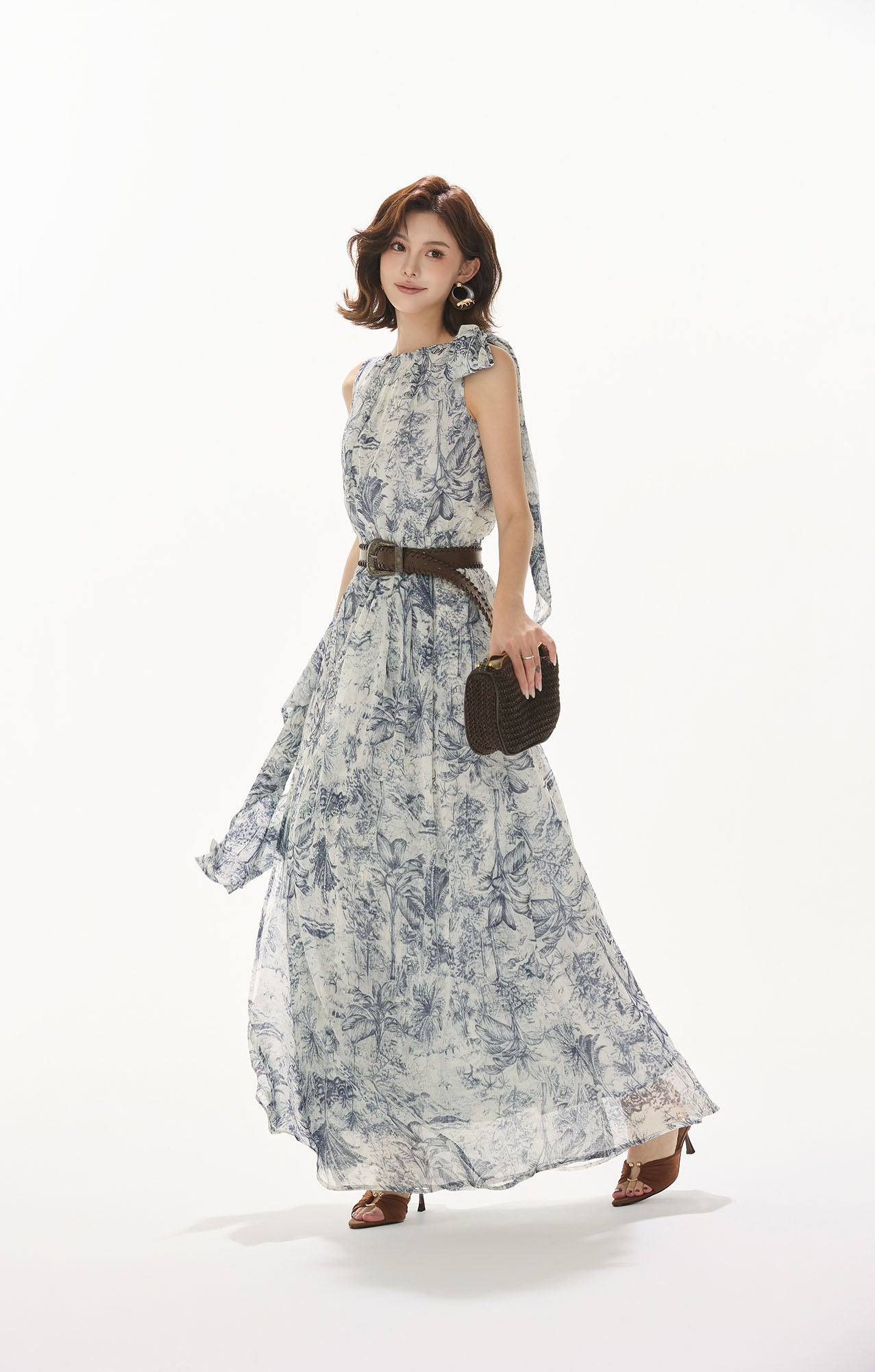 CYNR Ribbon-Shoulder Floral Full-Print Maxi Dress