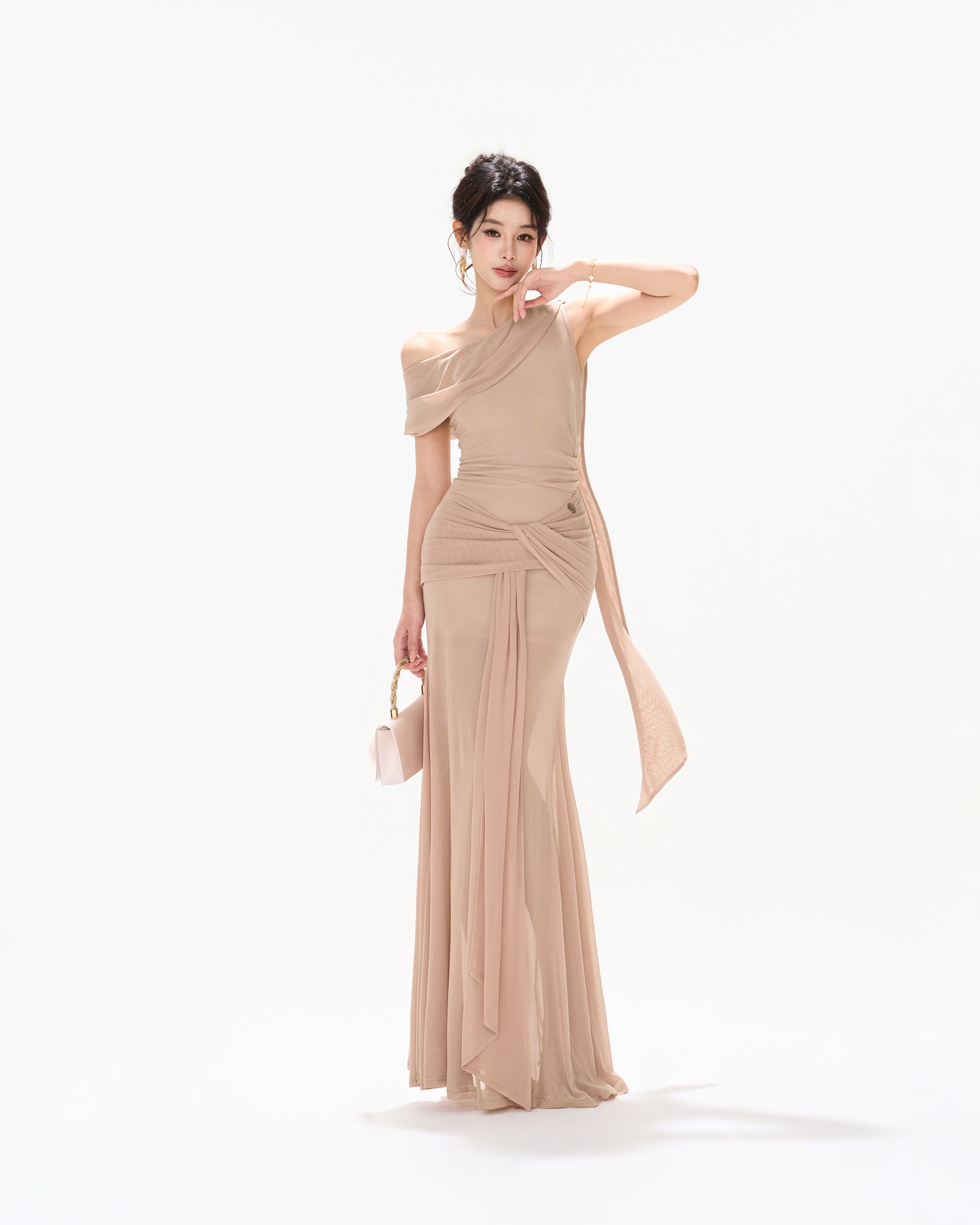 CYNR Twisted Ruched One-Shoulder Mermaid Dress