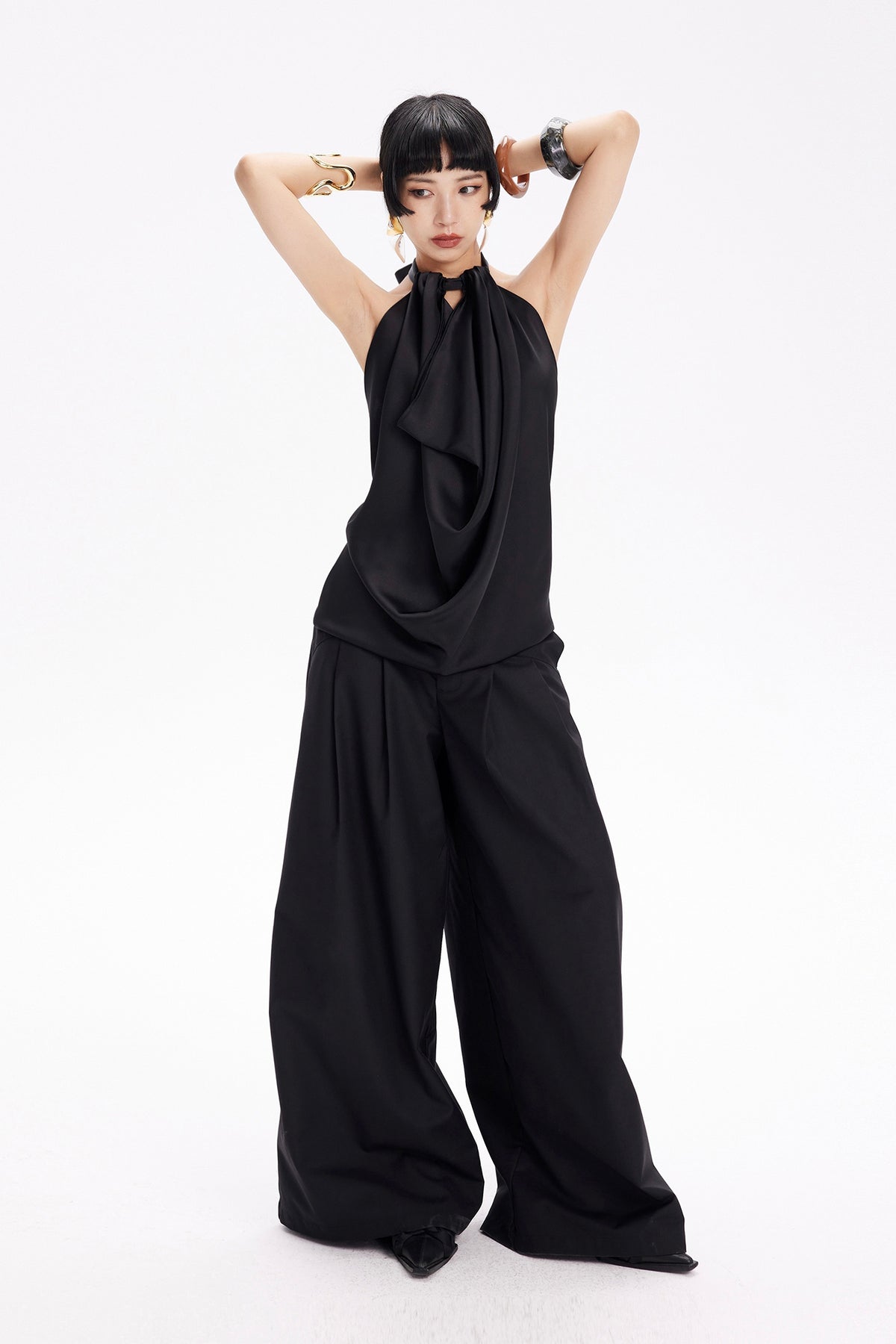 TINY IN STUDIO Curved Paneled Pleated Wide-Leg Pants