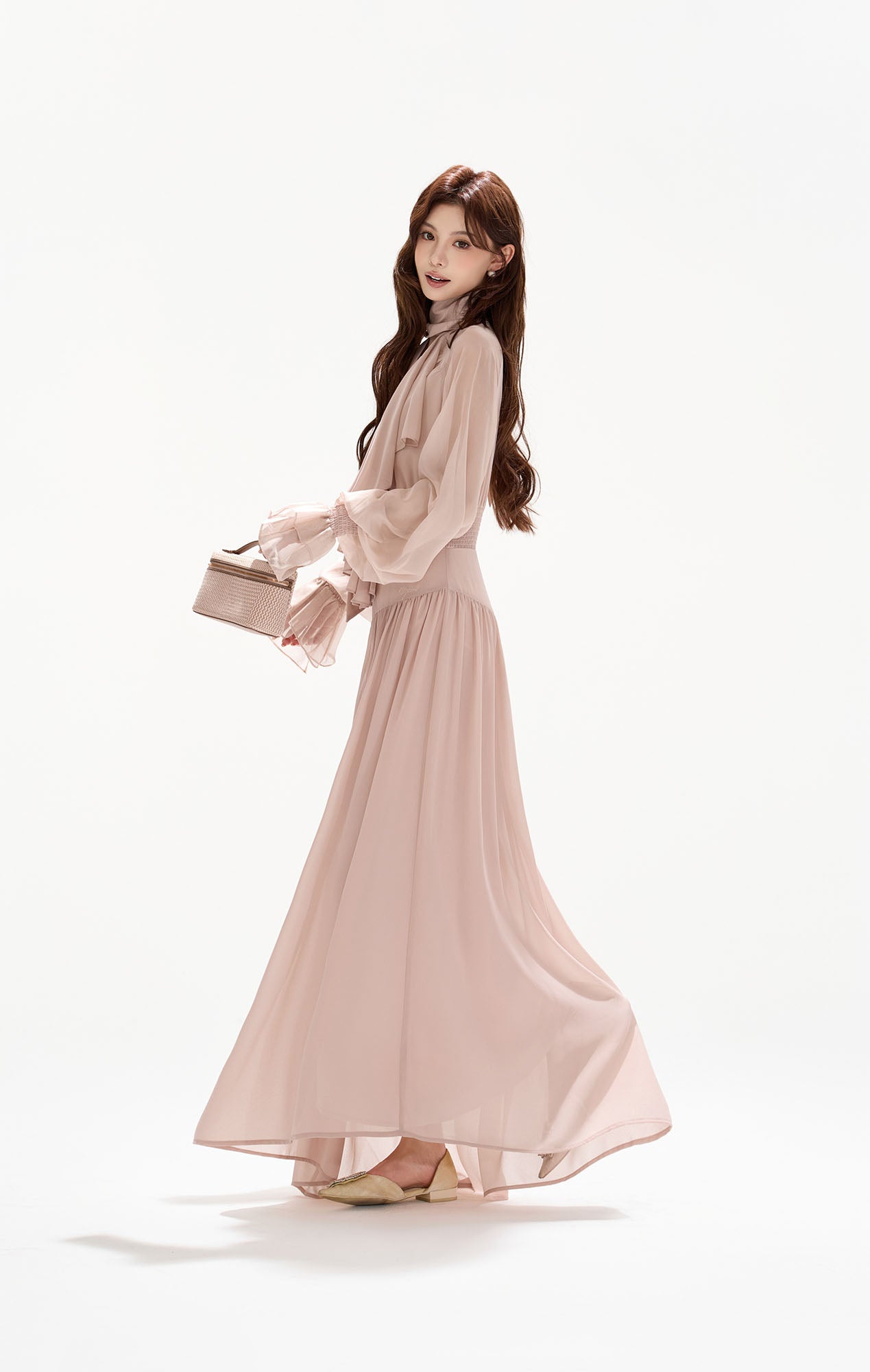 CYGNENOYR Ruffled Bow-Tie Chiffon Tiered Maxi Dress