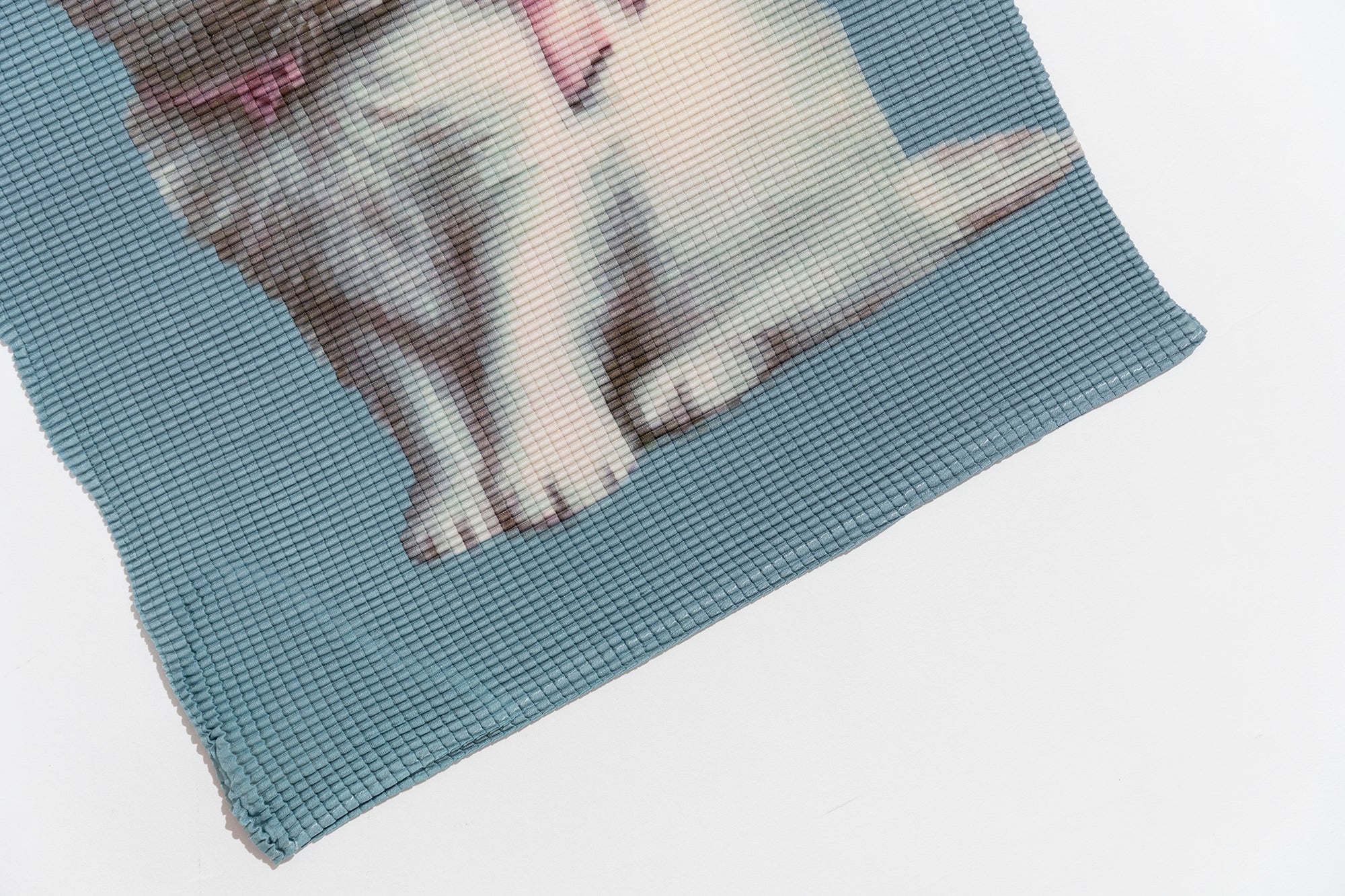 MOF Bow Kitten Graphic Pleated T-Shirt
