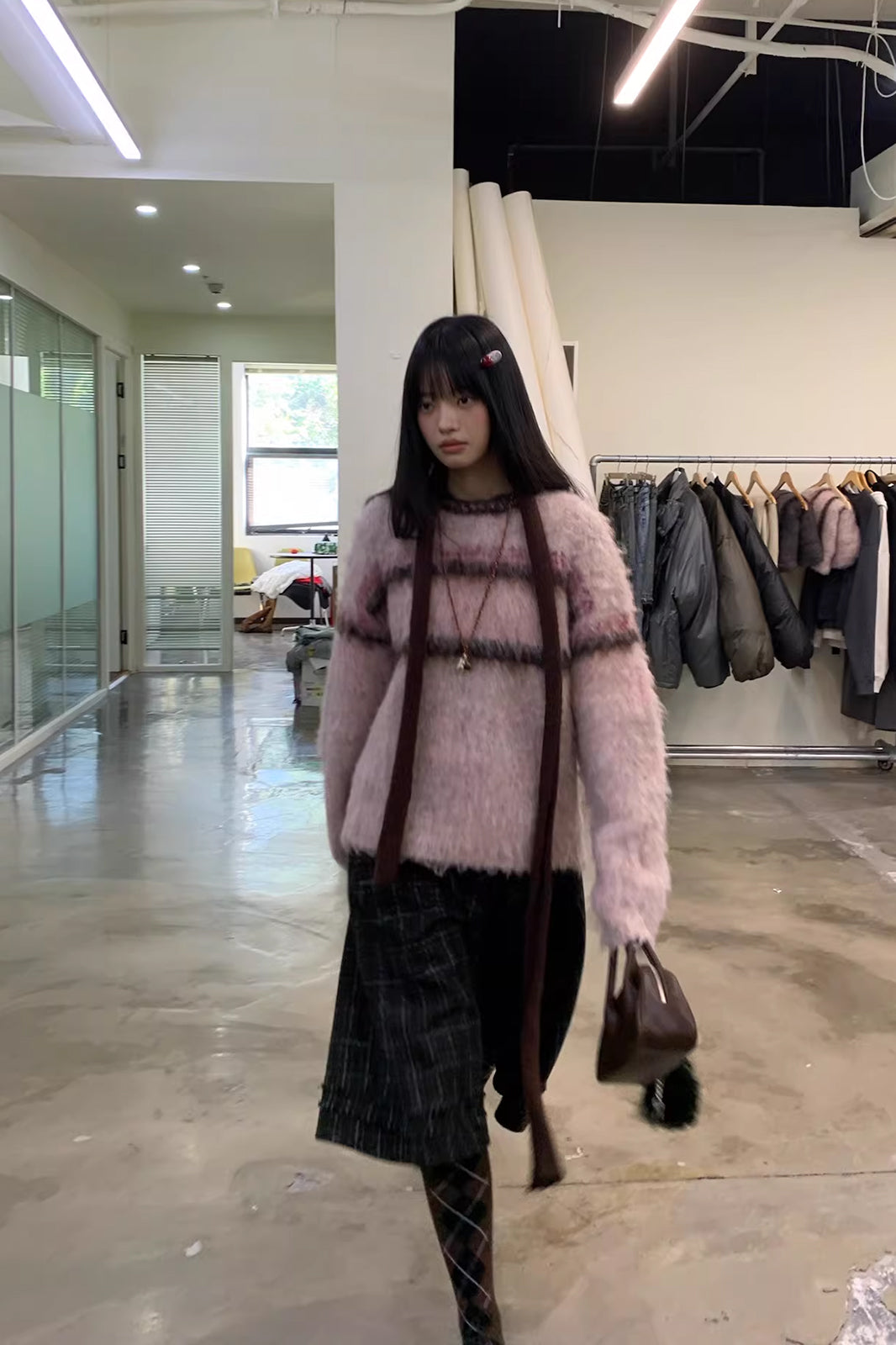 NEVERSEEZ Contrast Stripe Fuzzy Sweater