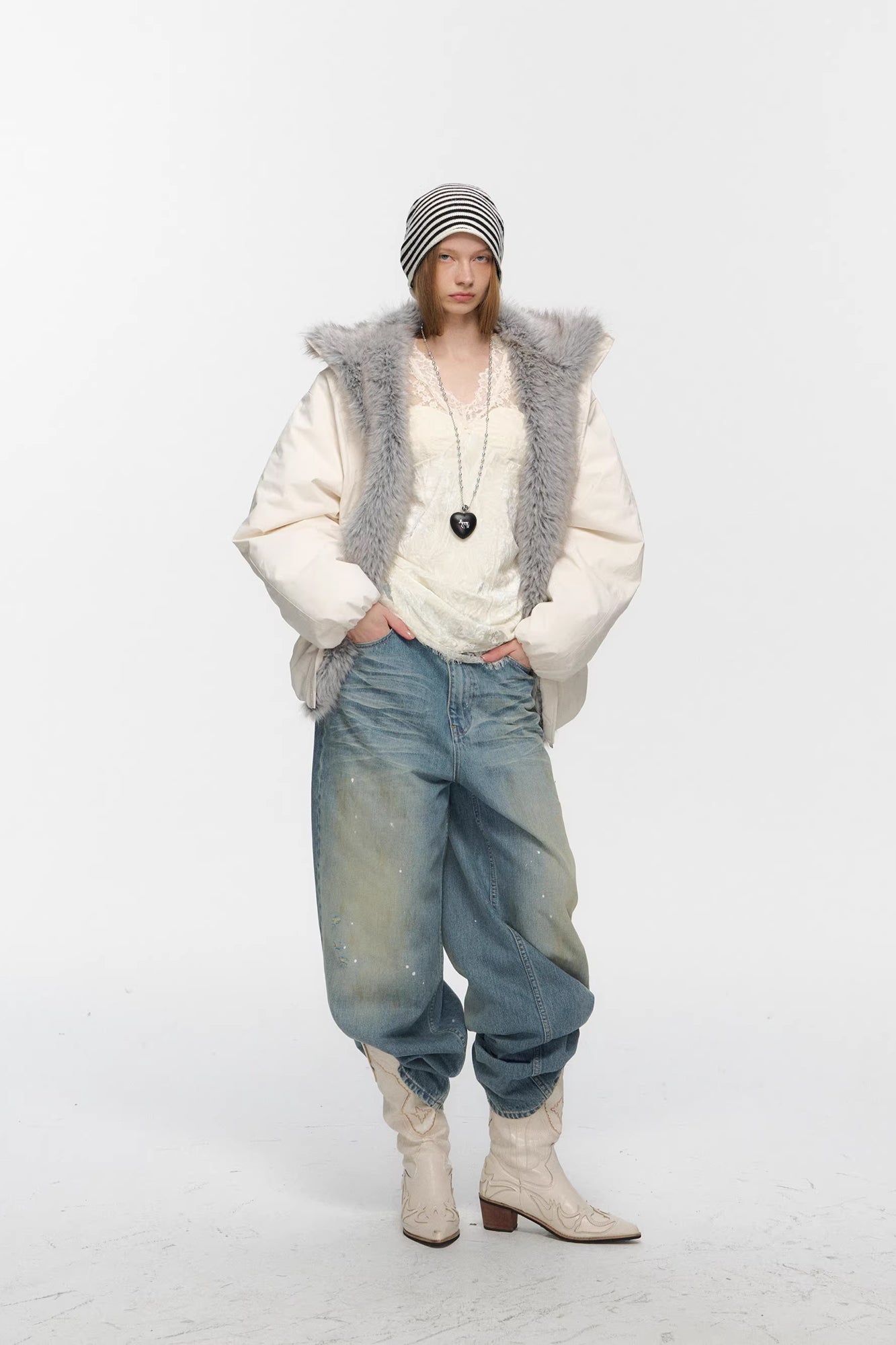 10AMSOTIIIIIIRED Water-Repellent Duck Down Puffer Jacket