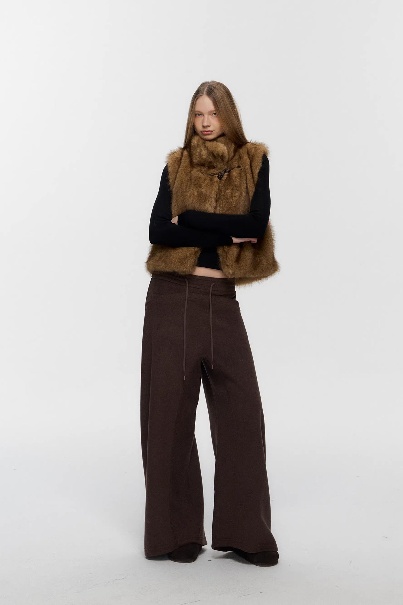 10AMSOTIIIIIIRED Asymmetrical Front Toggle Faux Fur Vest