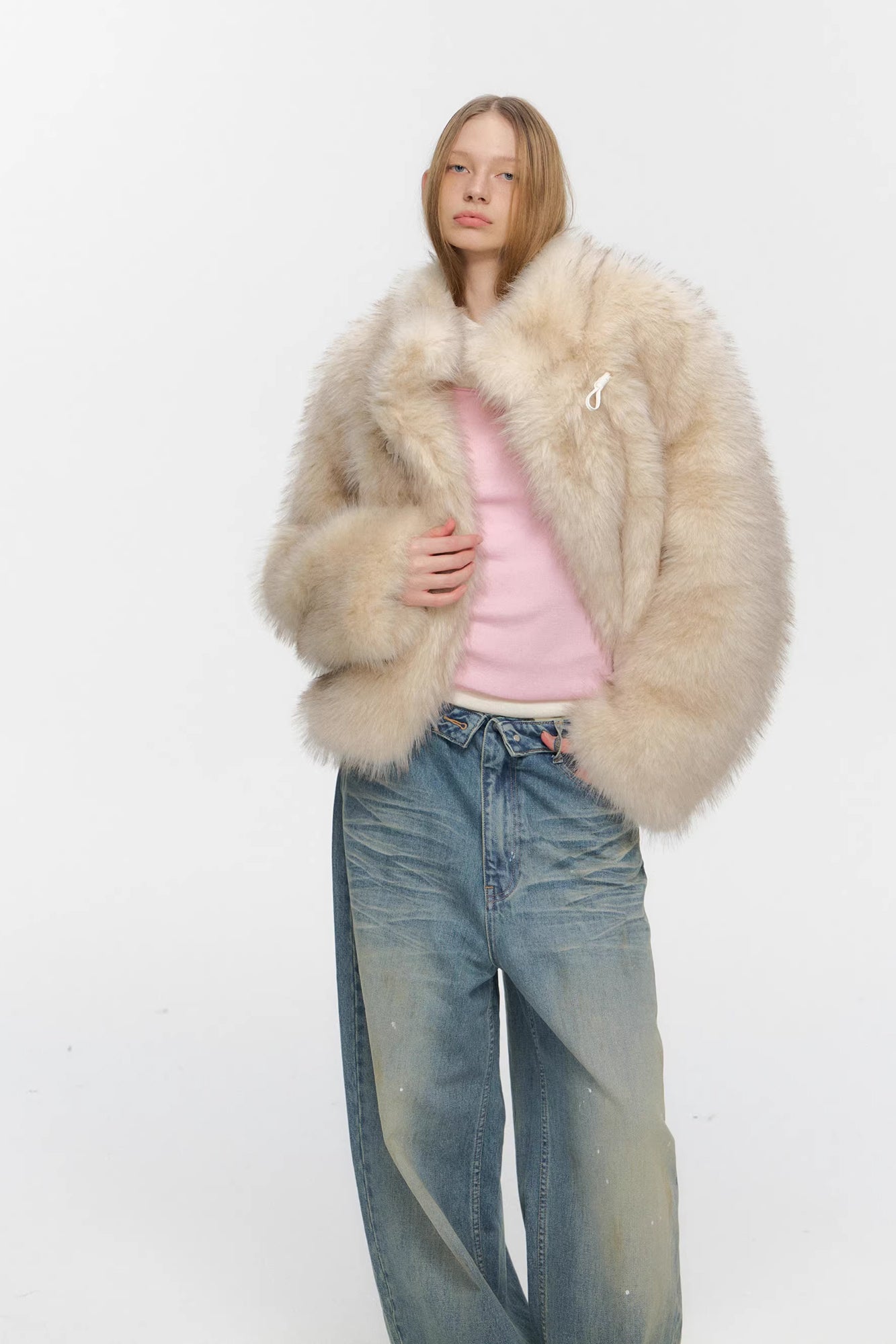 10AMSOTIIIIIIRED Asymmetrical Front Toggle Faux Fur Jacket