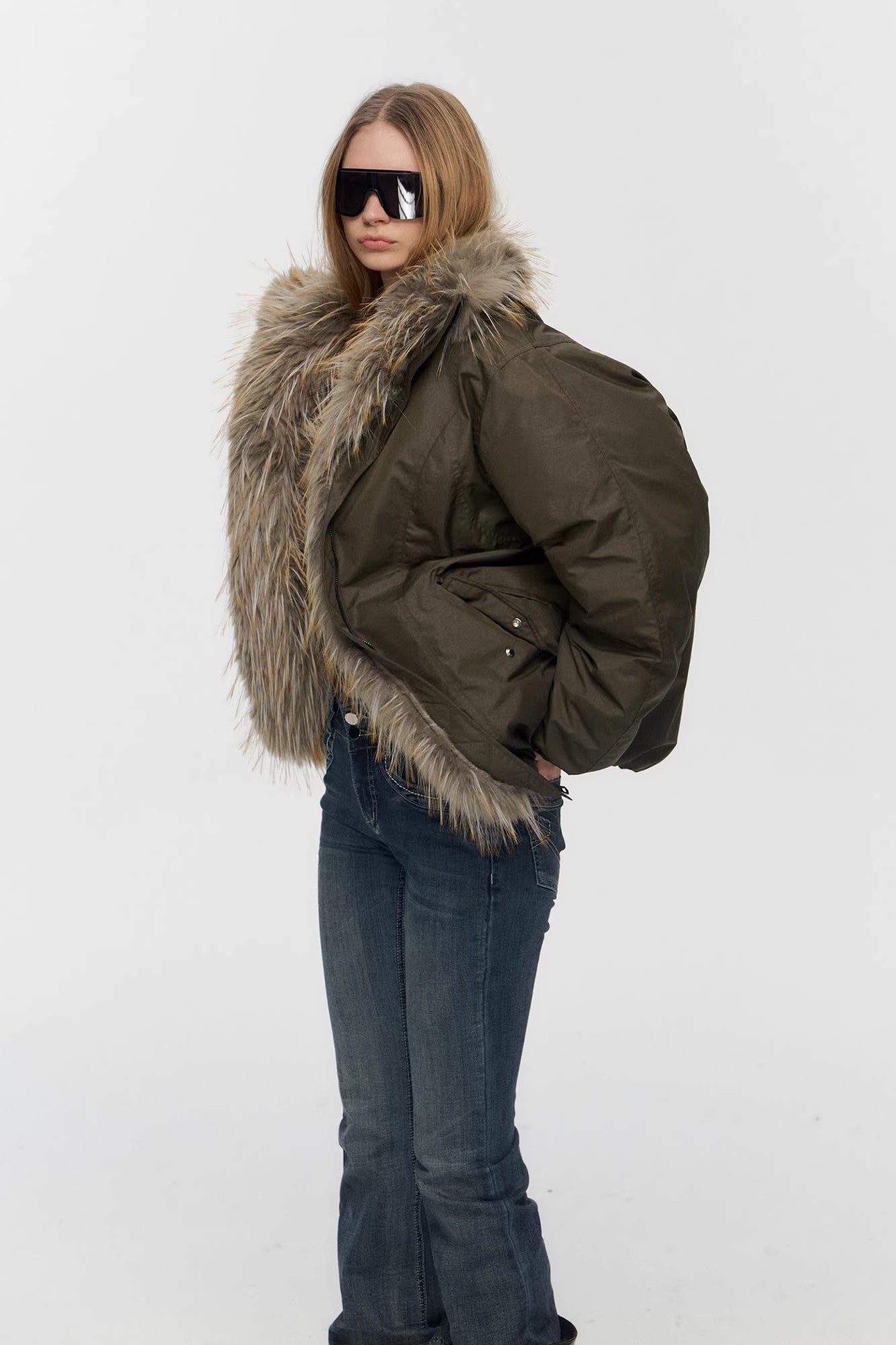 10AMSOTIIIIIIRED Water-Repellent Duck Down Puffer Jacket