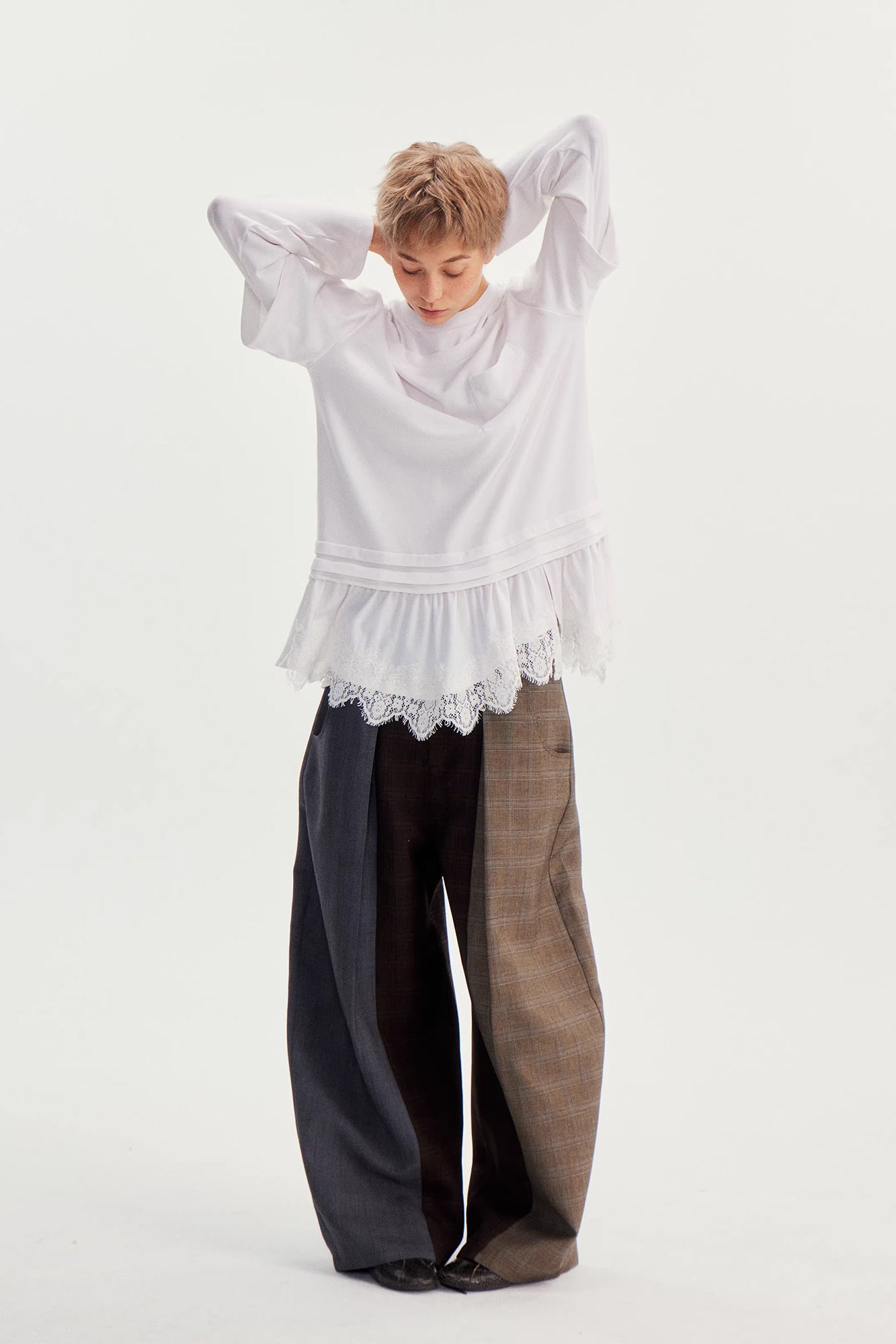 WII WIL Faux-Layer Lace-Hem Long-Sleeve Tee