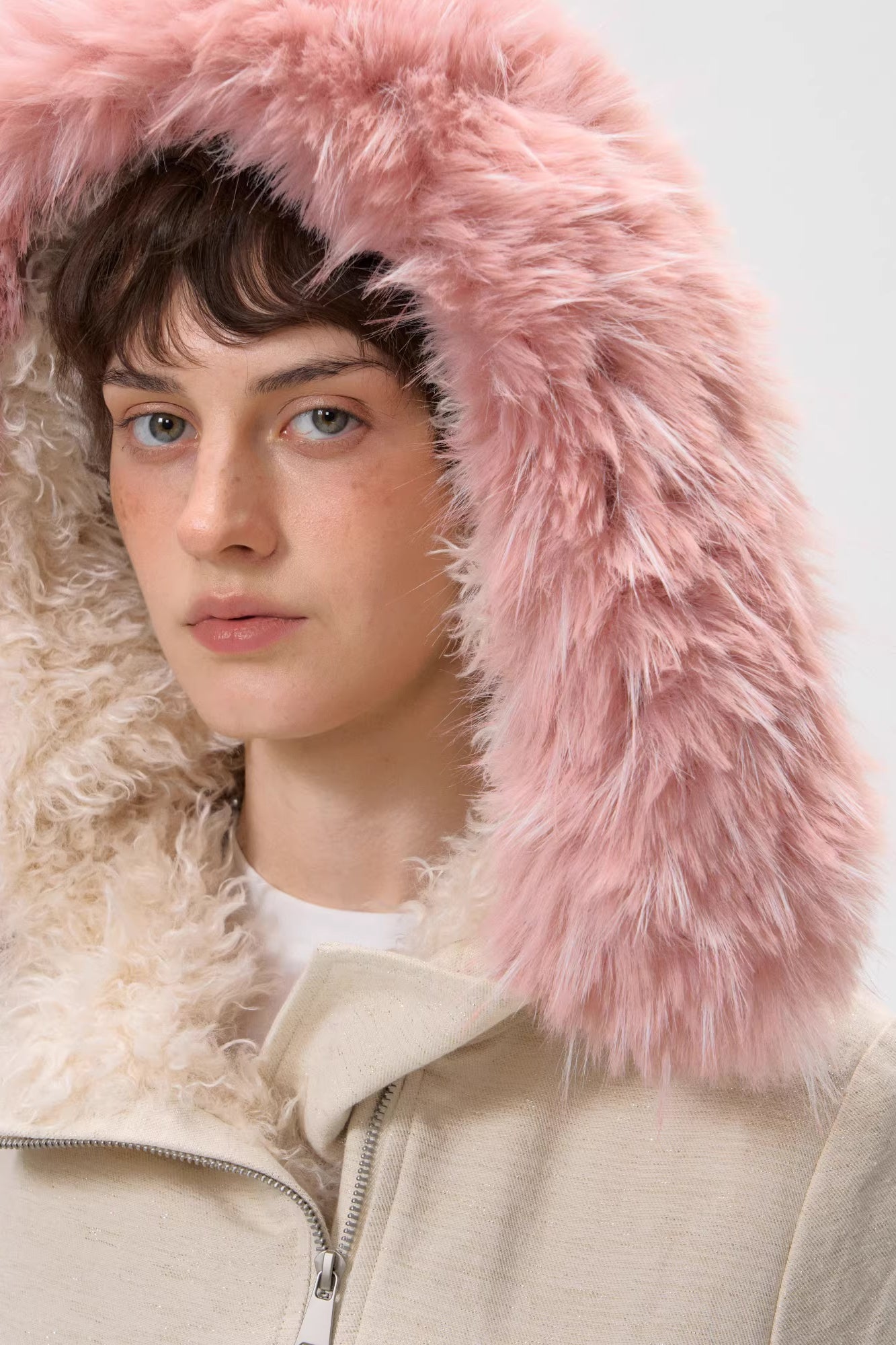 10AMSOTIIIIIIRED Sherpa-Lined Faux Fur Hooded Bomber Jacket