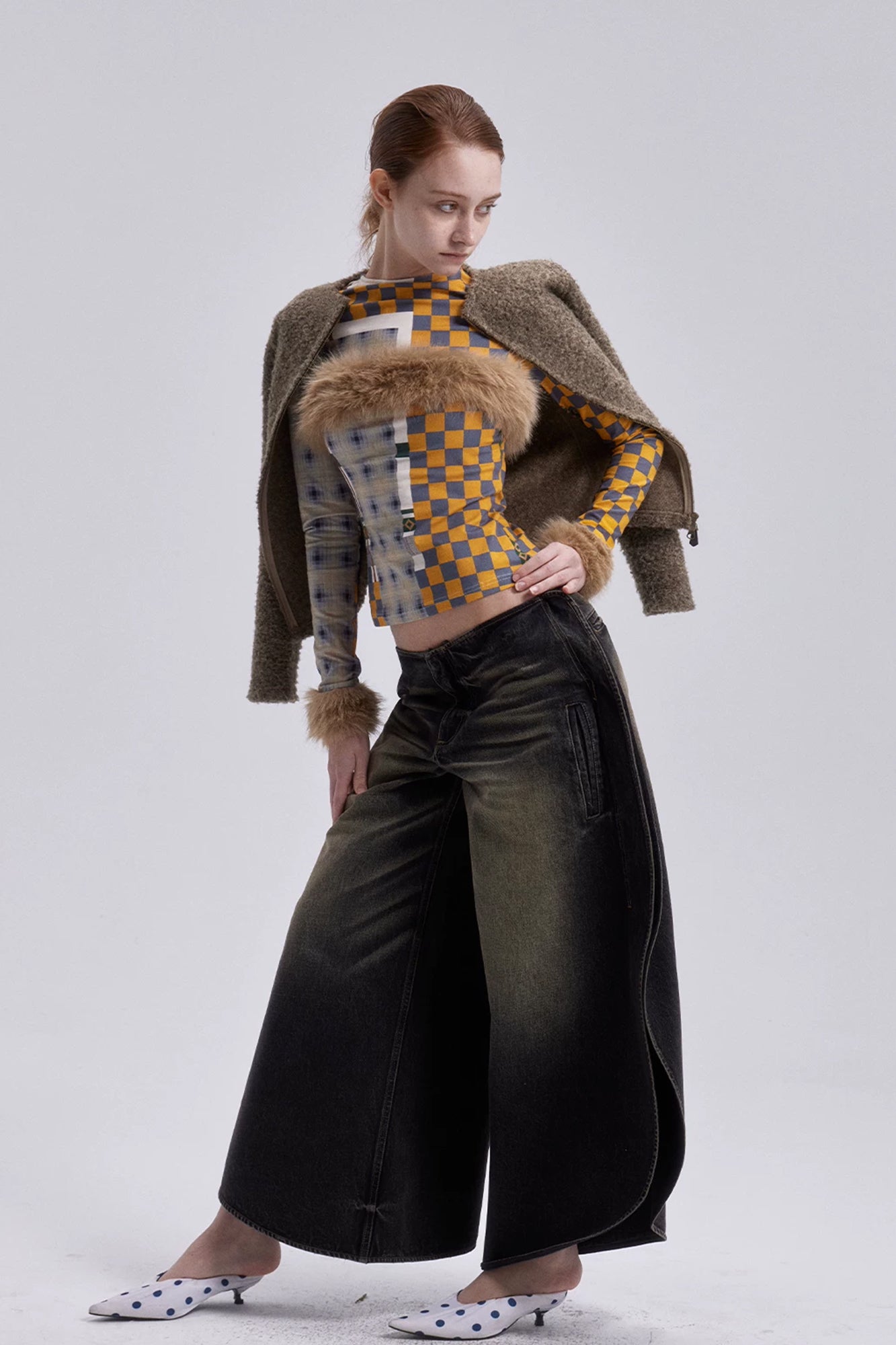 VERSION9 Dirty Fit Barrel-Leg Jeans