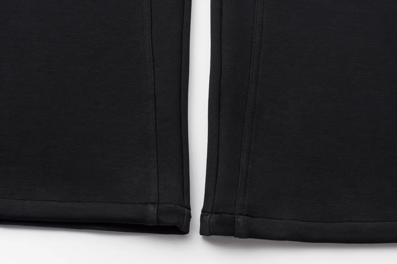 OINIMI Essential Barrel-Leg Pants